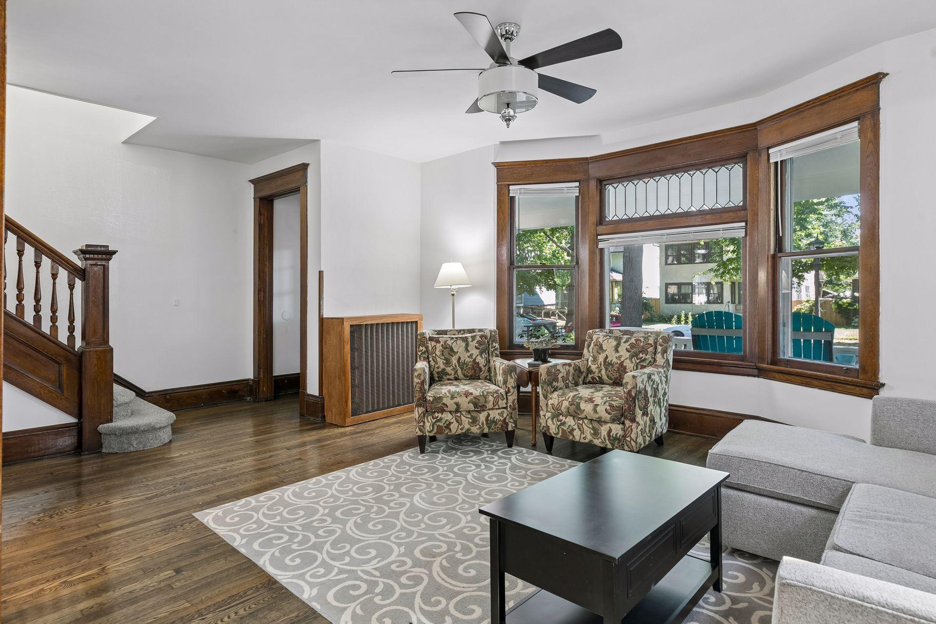 View of Residential at 899 Ashland Avenue, Saint Paul MN 55104, Saint Paul (5 of 42) - Mike Wilen | Minnesota Team Real Estate