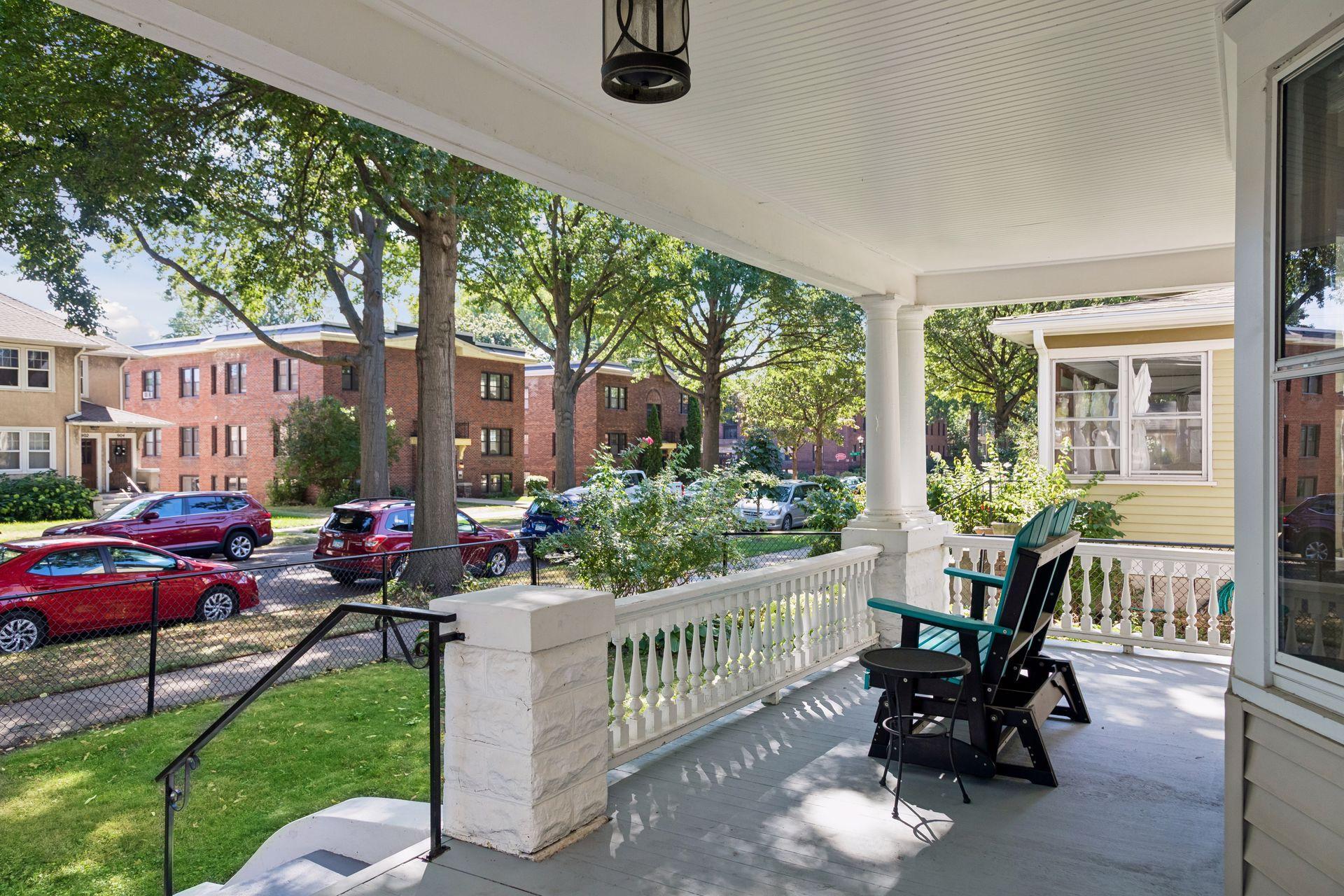 View of Residential at 899 Ashland Avenue, Saint Paul MN 55104, Saint Paul (3 of 42) - Mike Wilen | Minnesota Team Real Estate