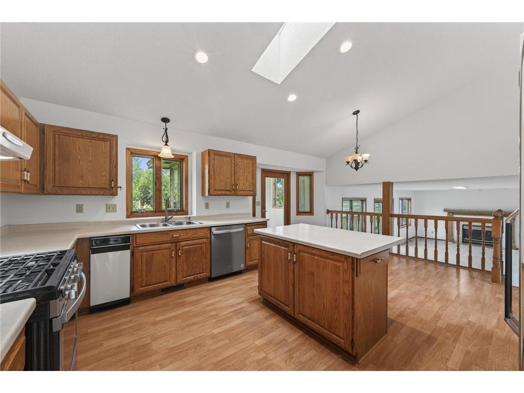 View of Residential at 9000 Ashley Terrace, Brooklyn Park MN 55443, Brooklyn Park (8 of 47) - Mike Wilen | Minnesota Team Real Estate