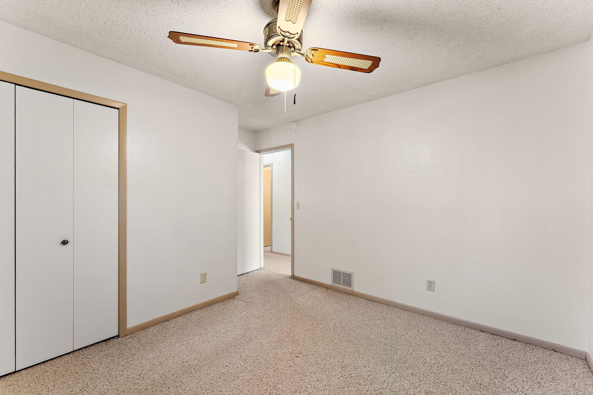 View of Residential at 2986 Woodbridge Street, Roseville MN 55113, Roseville (18 of 37) - Mike Wilen | Minnesota Team Real Estate