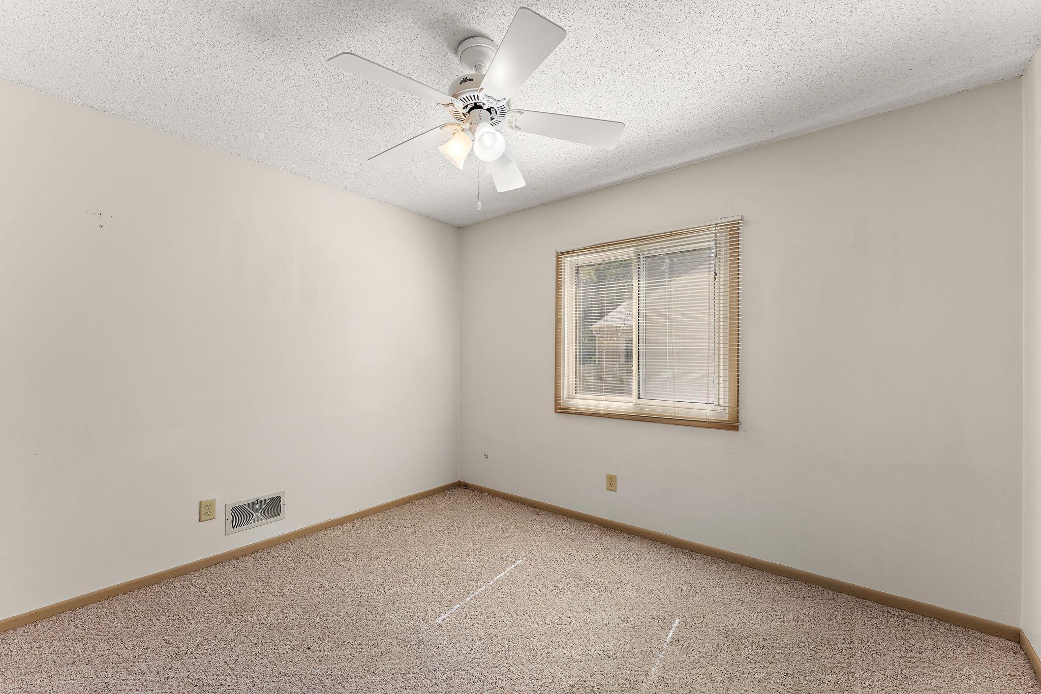 View of Residential at 2986 Woodbridge Street, Roseville MN 55113, Roseville (15 of 37) - Mike Wilen | Minnesota Team Real Estate