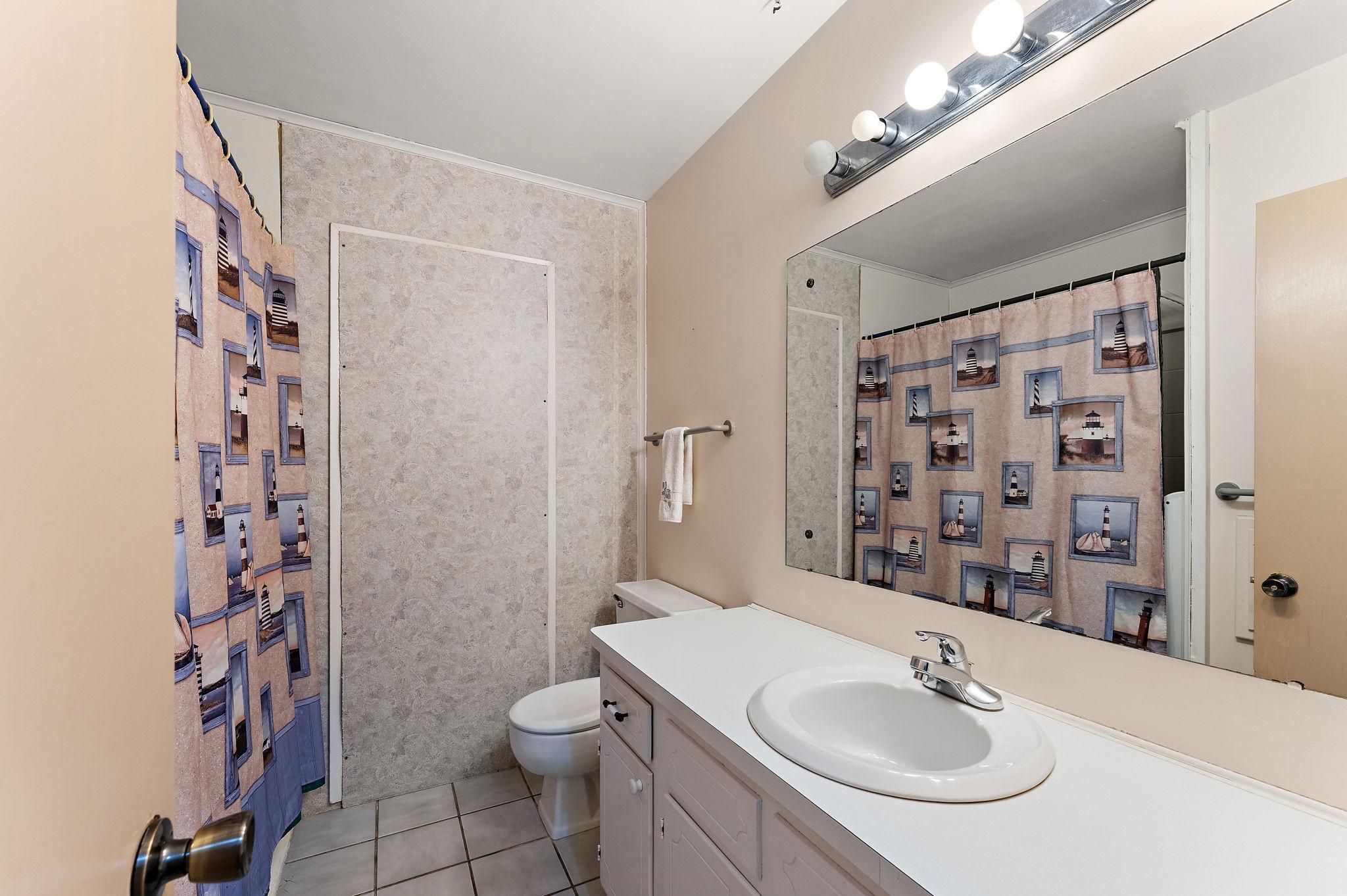 View of Residential at 2986 Woodbridge Street, Roseville MN 55113, Roseville (21 of 37) - Mike Wilen | Minnesota Team Real Estate
