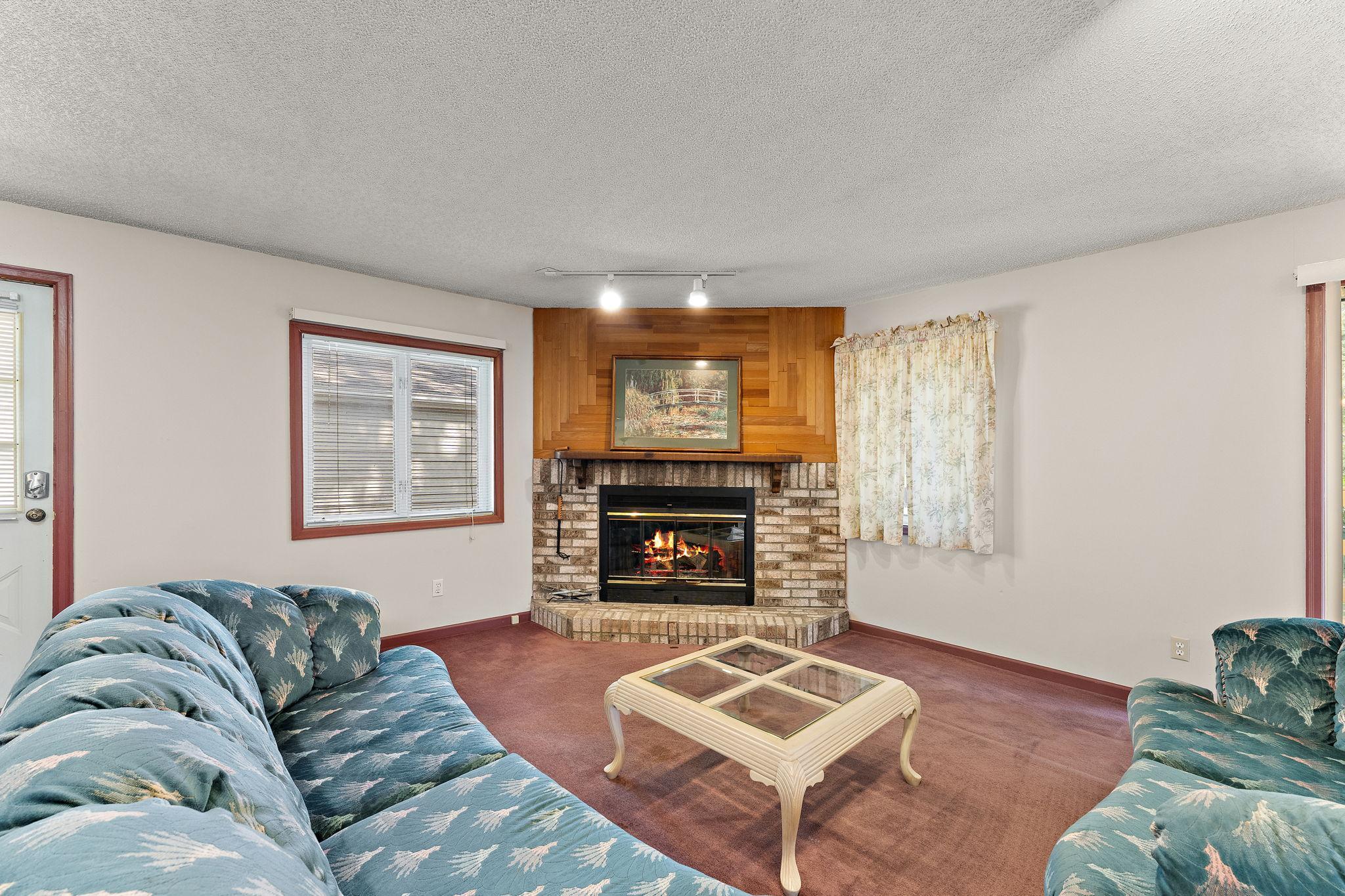 View of Residential at 2986 Woodbridge Street, Roseville MN 55113, Roseville (3 of 37) - Mike Wilen | Minnesota Team Real Estate