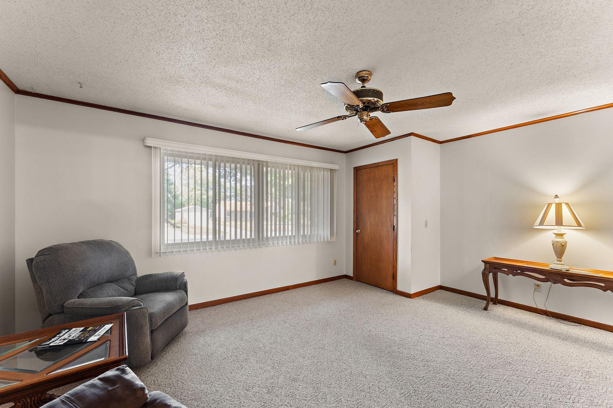 View of Residential at 2986 Woodbridge Street, Roseville MN 55113, Roseville (13 of 37) - Mike Wilen | Minnesota Team Real Estate