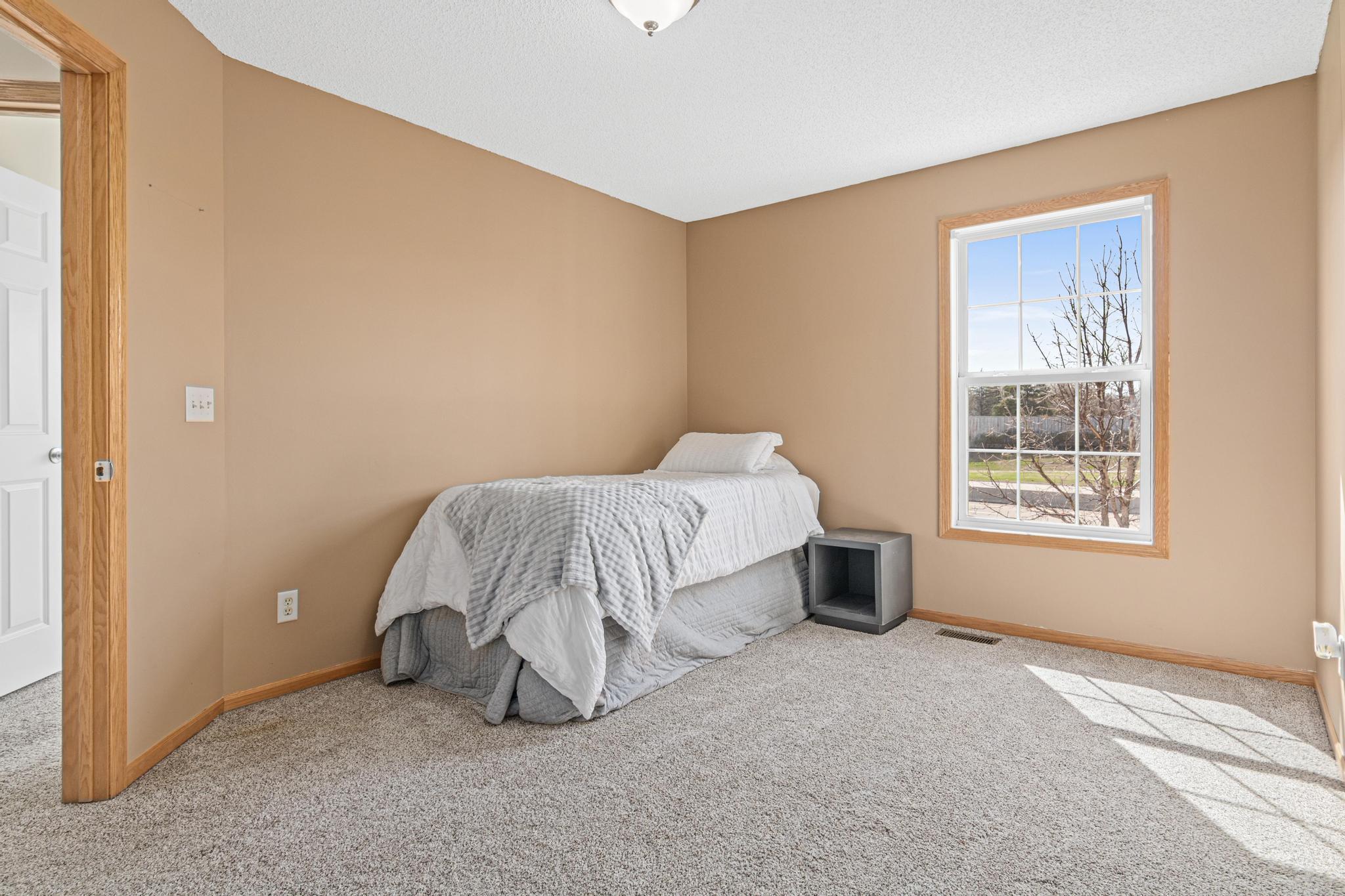 View of Residential at 4108 Parker Trail, Robbinsdale MN 55422, Robbinsdale (16 of 25) - Mike Wilen | Minnesota Team Real Estate