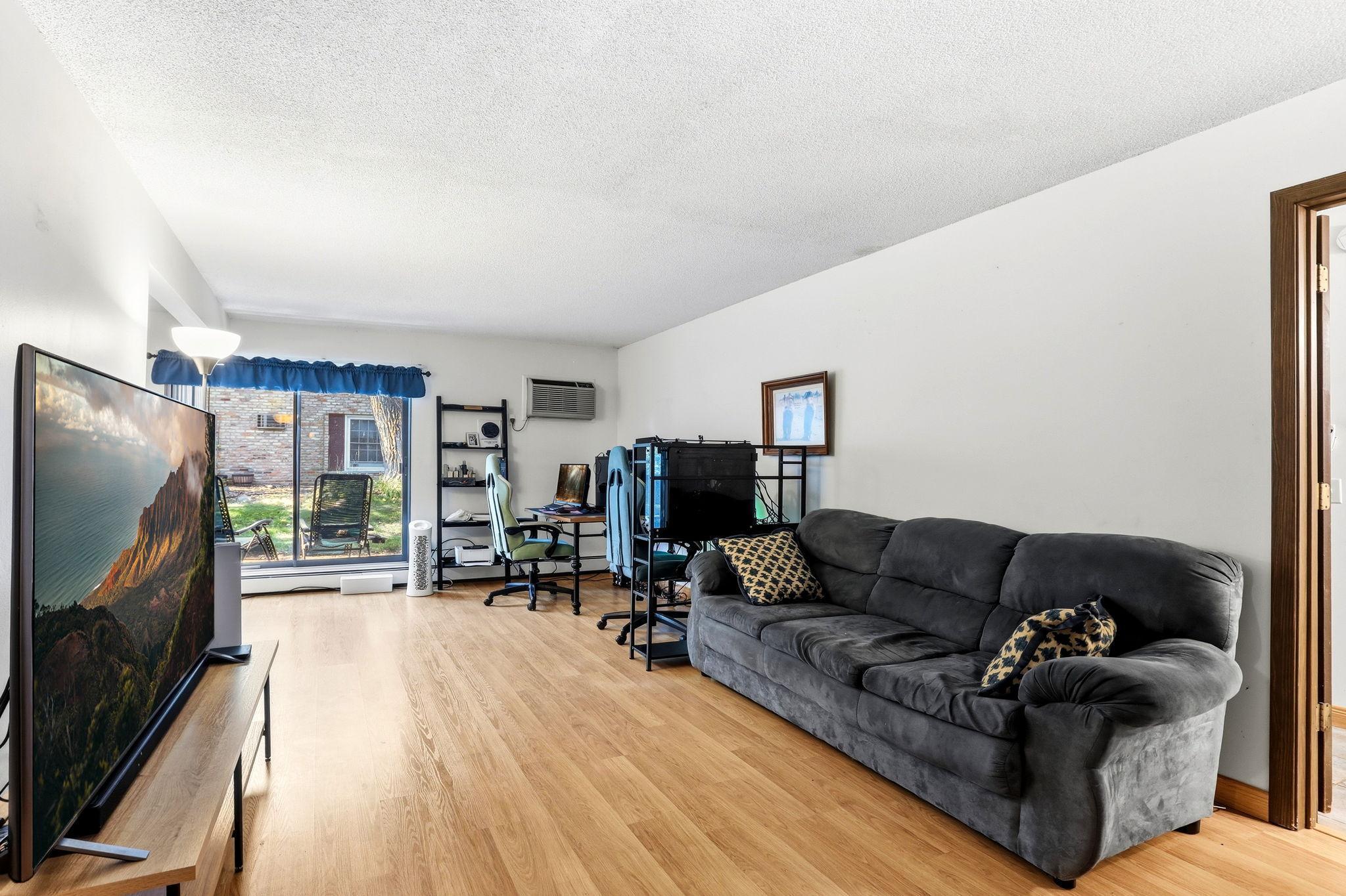 View of Residential at 4548 Cedar Lake Road #2, Saint Louis Park MN 55416, Saint Louis Park (8 of 10) - Mike Wilen | Minnesota Team Real Estate