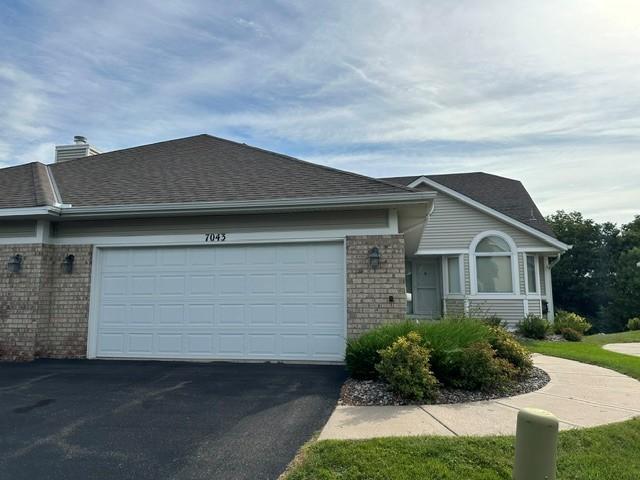 View of Residential at 7043 Oak Pointe Curve, Bloomington MN 55438, Bloomington - Mike Wilen | Minnesota Team Real Estate