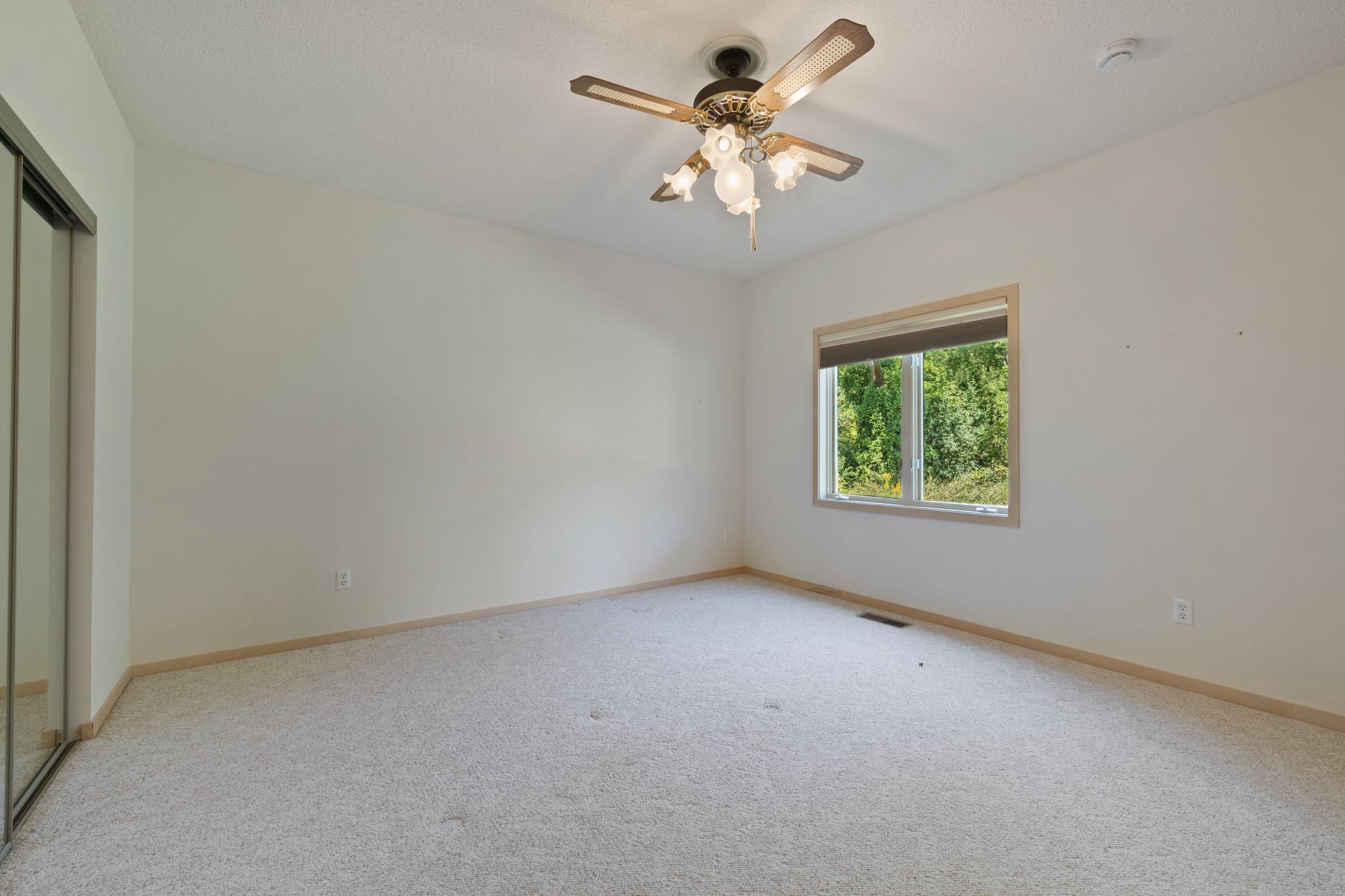 View of Residential at 7043 Oak Pointe Curve, Bloomington MN 55438, Bloomington (46 of 54) - Mike Wilen | Minnesota Team Real Estate