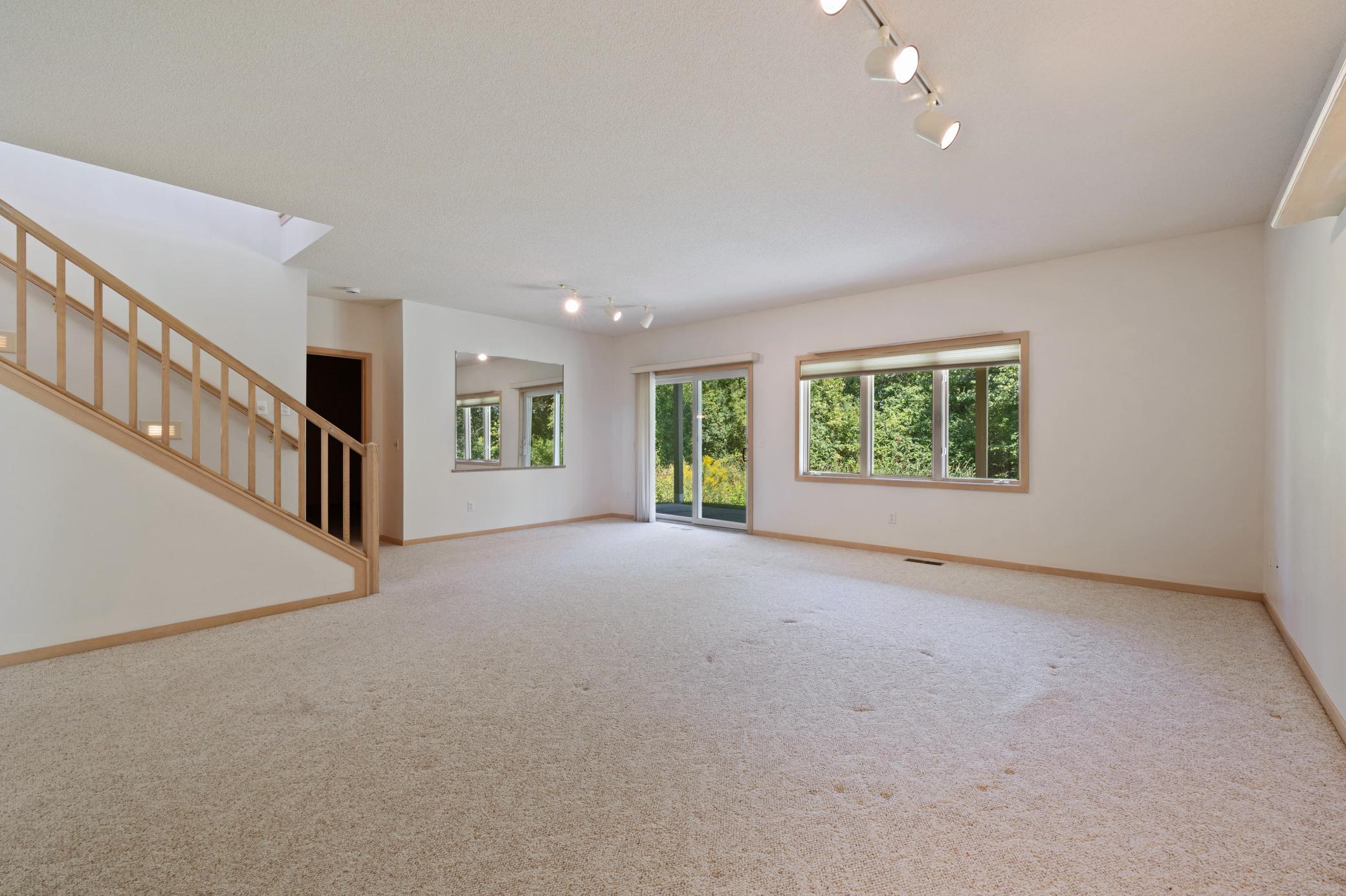 View of Residential at 7043 Oak Pointe Curve, Bloomington MN 55438, Bloomington (40 of 54) - Mike Wilen | Minnesota Team Real Estate