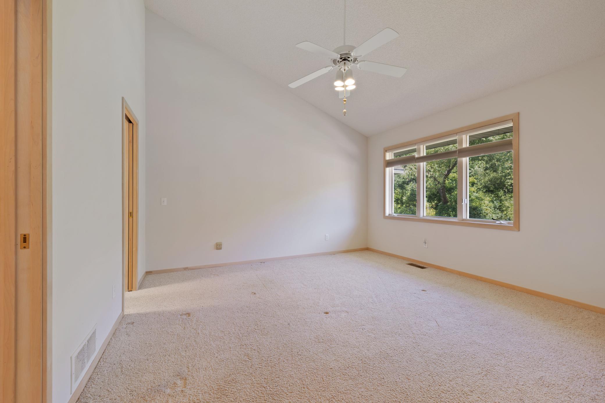 View of Residential at 7043 Oak Pointe Curve, Bloomington MN 55438, Bloomington (32 of 54) - Mike Wilen | Minnesota Team Real Estate