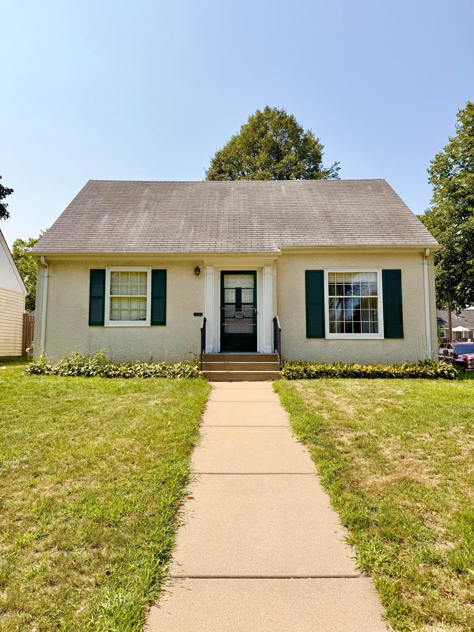 View of Residential at 5900 Thomas Avenue, Minneapolis MN 55410, Minneapolis (20 of 21) - Mike Wilen | Minnesota Team Real Estate