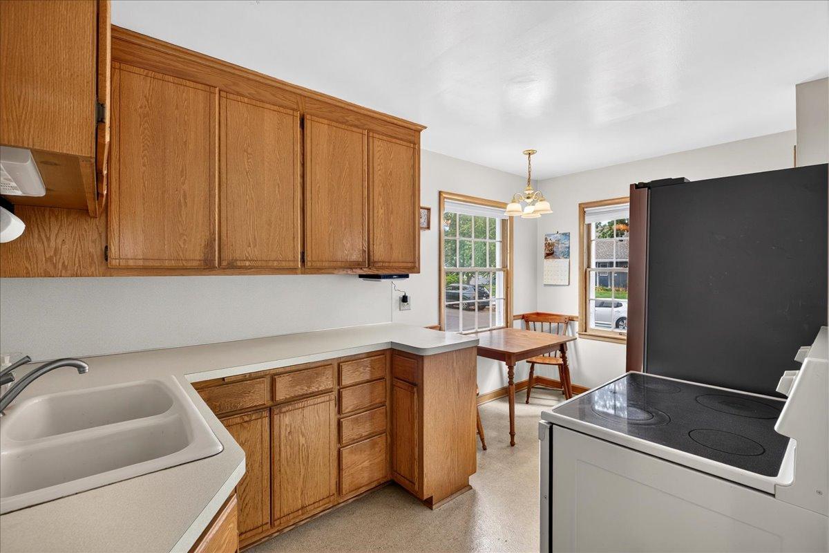 View of Residential at 5900 Thomas Avenue, Minneapolis MN 55410, Minneapolis (6 of 21) - Mike Wilen | Minnesota Team Real Estate