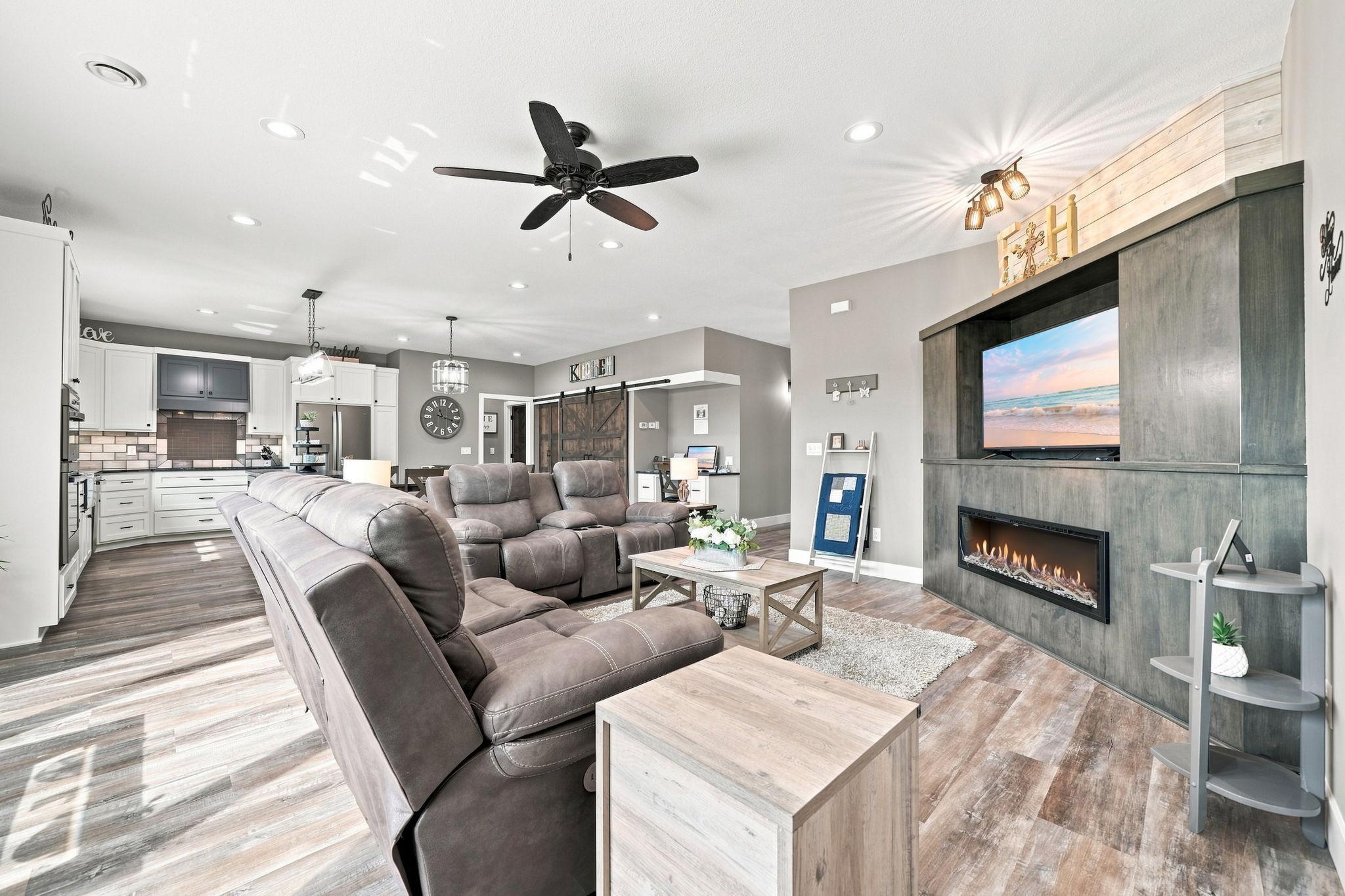 View of Residential at 19135 Lake Volney Circle, Le Center MN 56057, Le Center (18 of 46) - Mike Wilen | Minnesota Team Real Estate