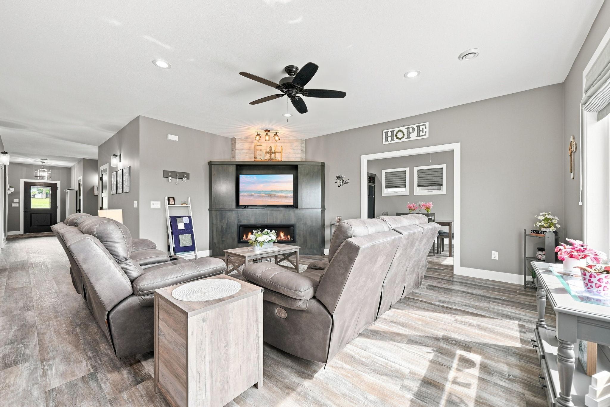 View of Residential at 19135 Lake Volney Circle, Le Center MN 56057, Le Center (17 of 46) - Mike Wilen | Minnesota Team Real Estate