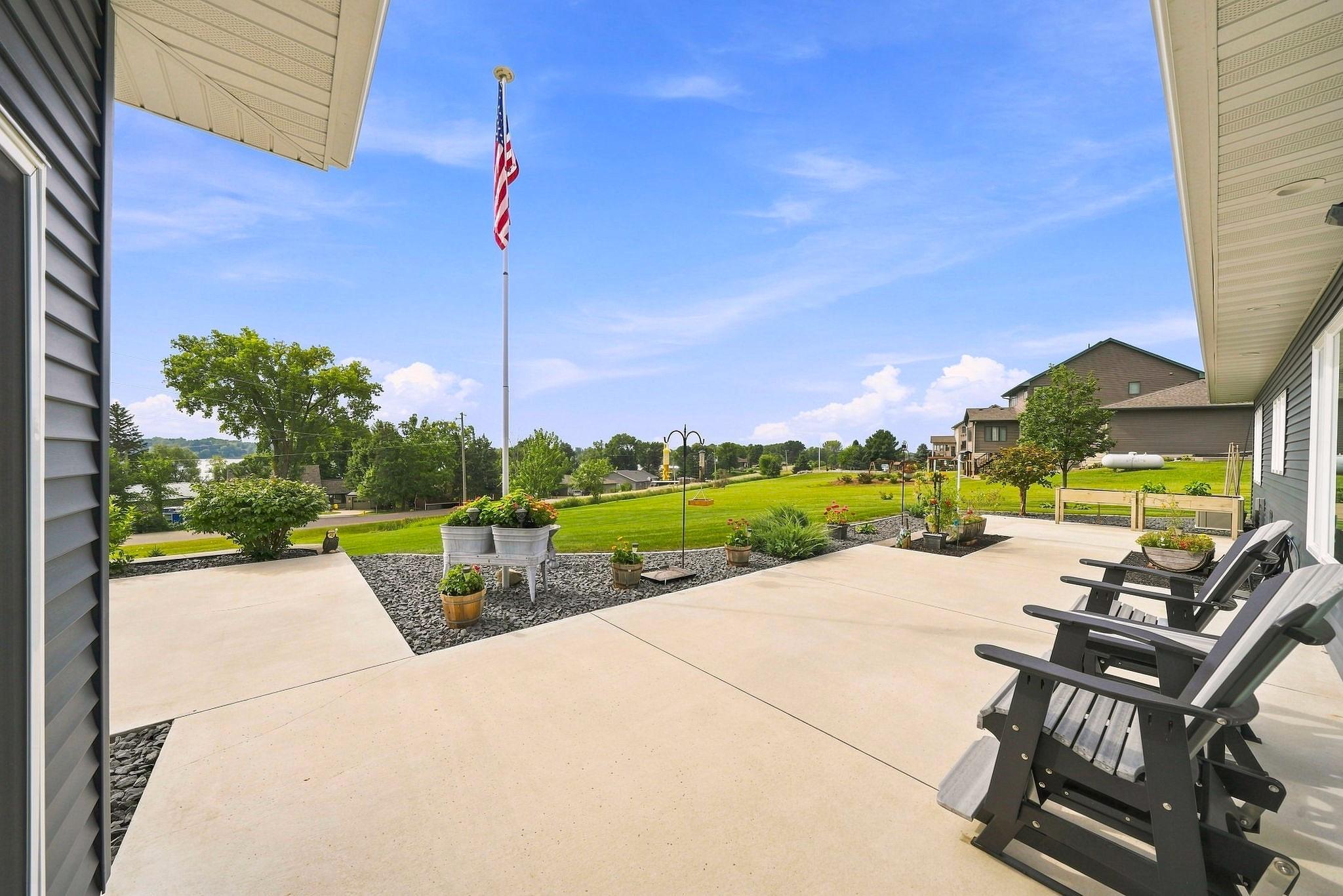 View of Residential at 19135 Lake Volney Circle, Le Center MN 56057, Le Center (41 of 46) - Mike Wilen | Minnesota Team Real Estate