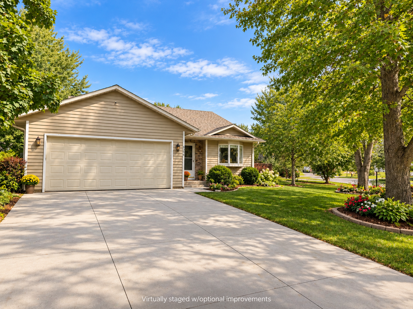 View of Single Family at 6546 Upper 22nd Street, Oakdale - Mike Wilen | Minnesota Team Real Estate