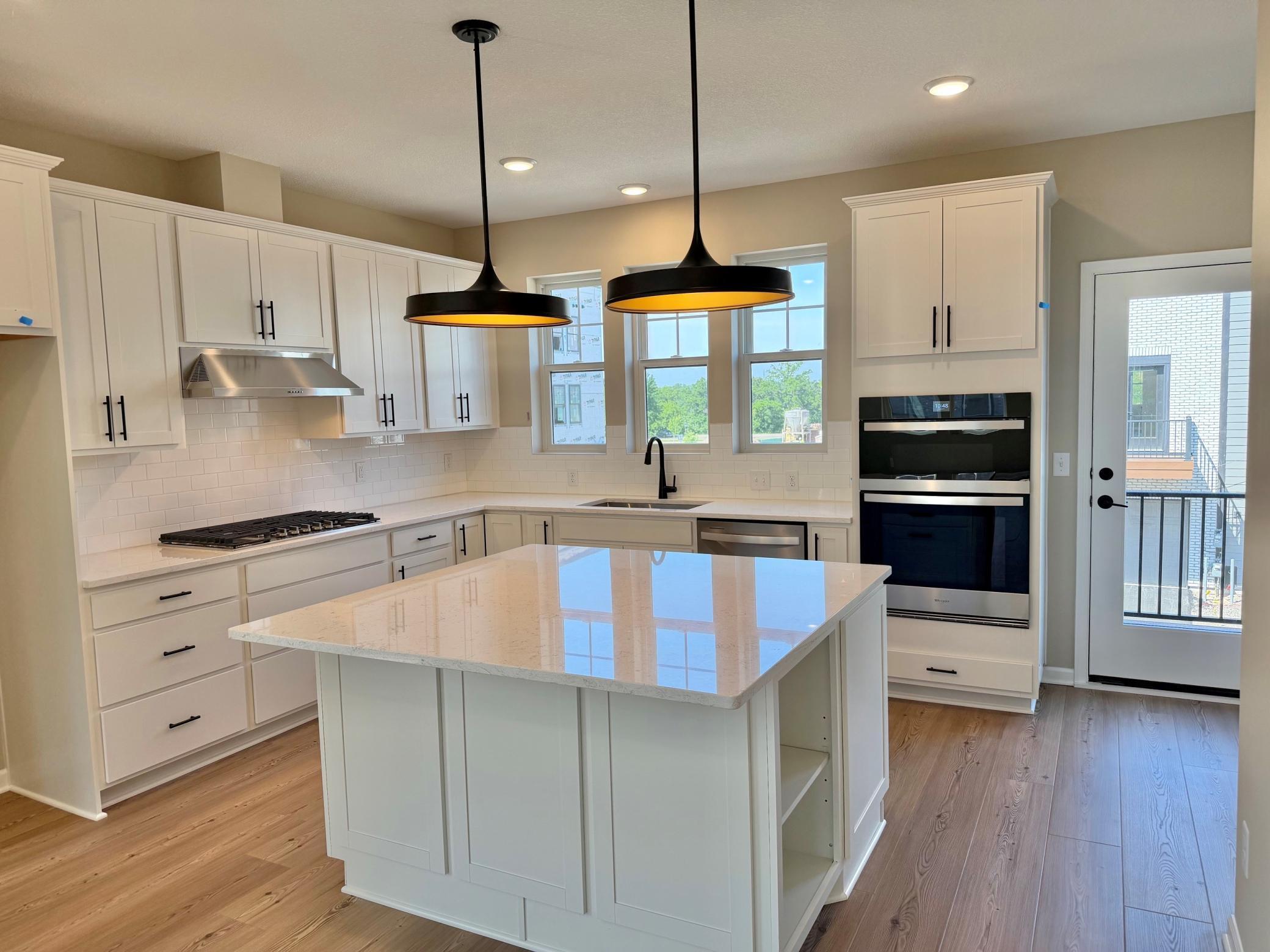 View of Residential at 851 Sweetwater Drive, Saint Paul MN 55116, Saint Paul (9 of 40) - Mike Wilen | Minnesota Team Real Estate