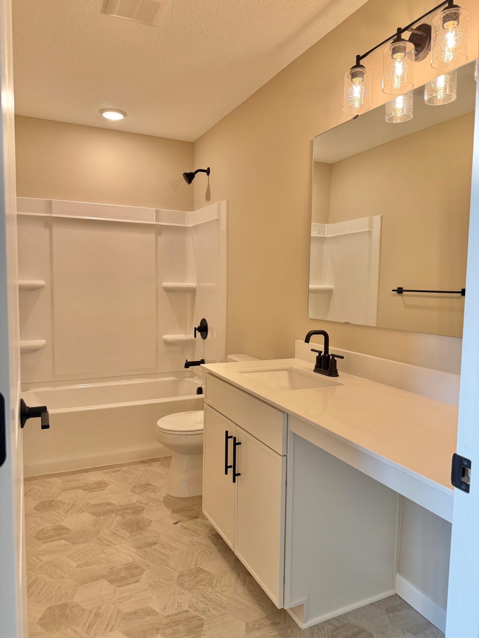 View of Residential at 2273 Beechwood Avenue, Saint Paul MN 55116, Saint Paul (22 of 45) - Mike Wilen | Minnesota Team Real Estate