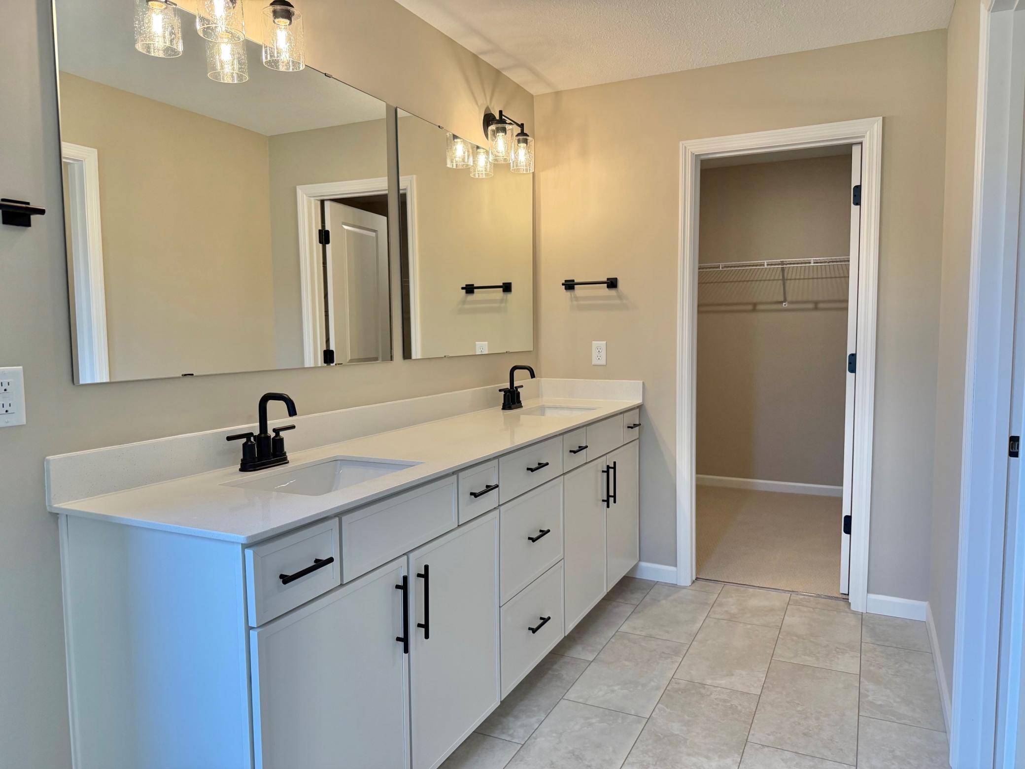 View of Residential at 2273 Beechwood Avenue, Saint Paul MN 55116, Saint Paul (19 of 45) - Mike Wilen | Minnesota Team Real Estate