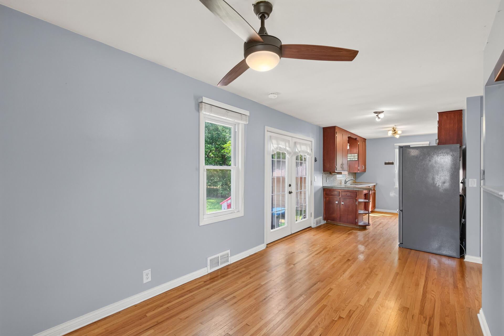 View of Residential at 4928 Abbott Avenue, Brooklyn Center MN 55429, Brooklyn Center (5 of 26) - Mike Wilen | Minnesota Team Real Estate