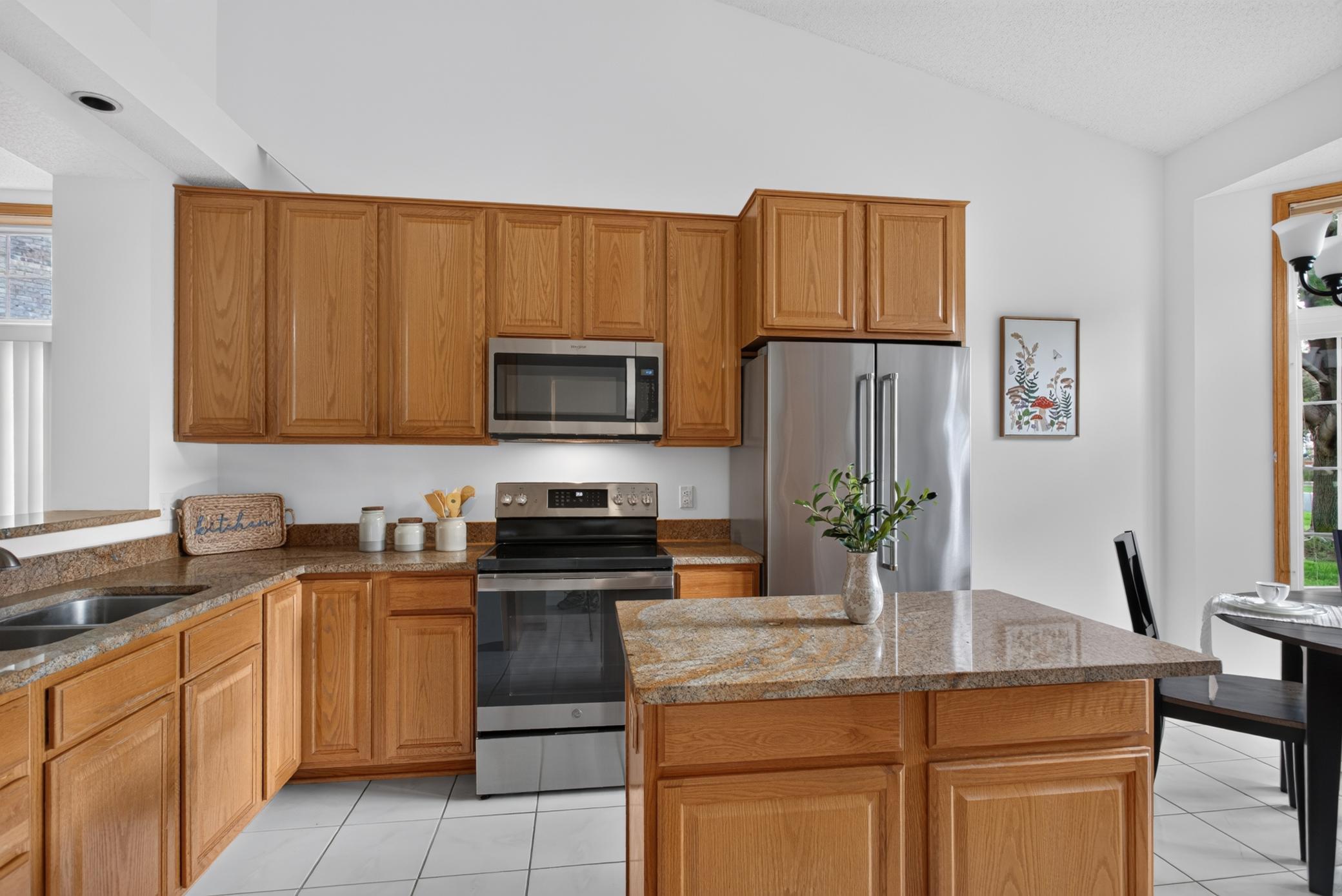 View of Residential at 3781 Burgundy Drive, Eagan MN 55122, Eagan (13 of 46) - Mike Wilen | Minnesota Team Real Estate