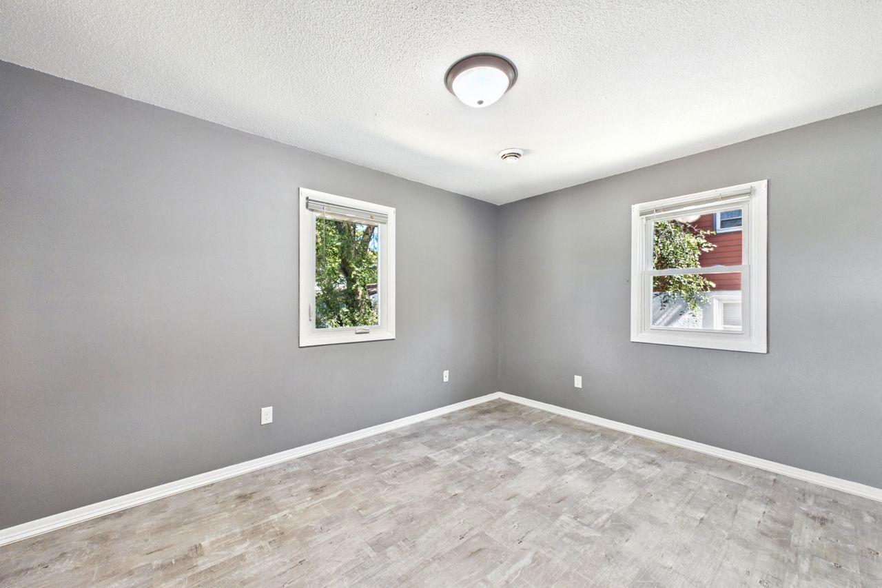 View of Residential Income at 439 Arlington Avenue, Saint Paul MN 55130, Saint Paul (17 of 30) - Mike Wilen | Minnesota Team Real Estate