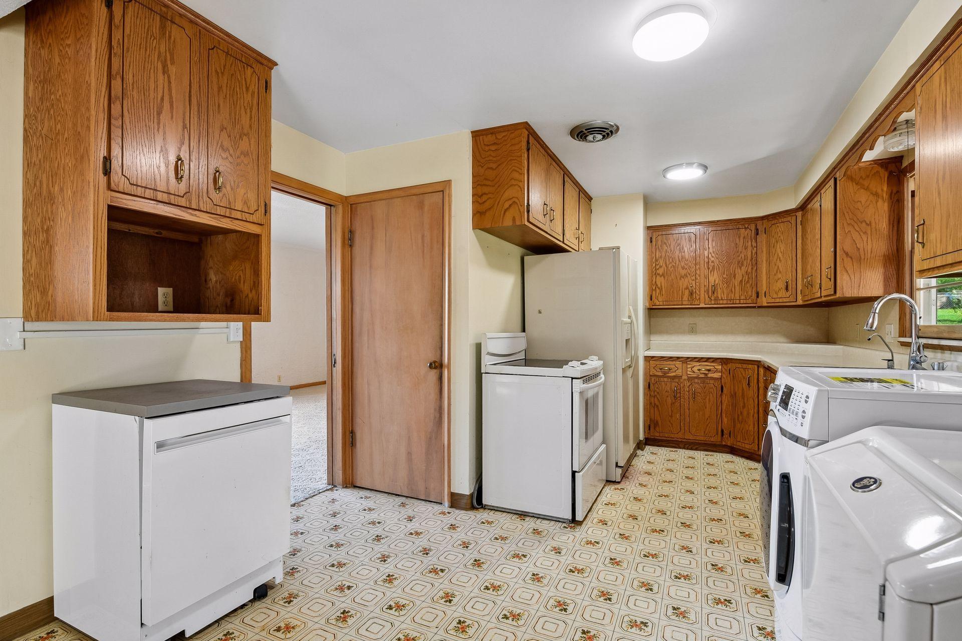 View of Residential at 212 2nd Street, New Prague MN 56071, New Prague (24 of 50) - Mike Wilen | Minnesota Team Real Estate