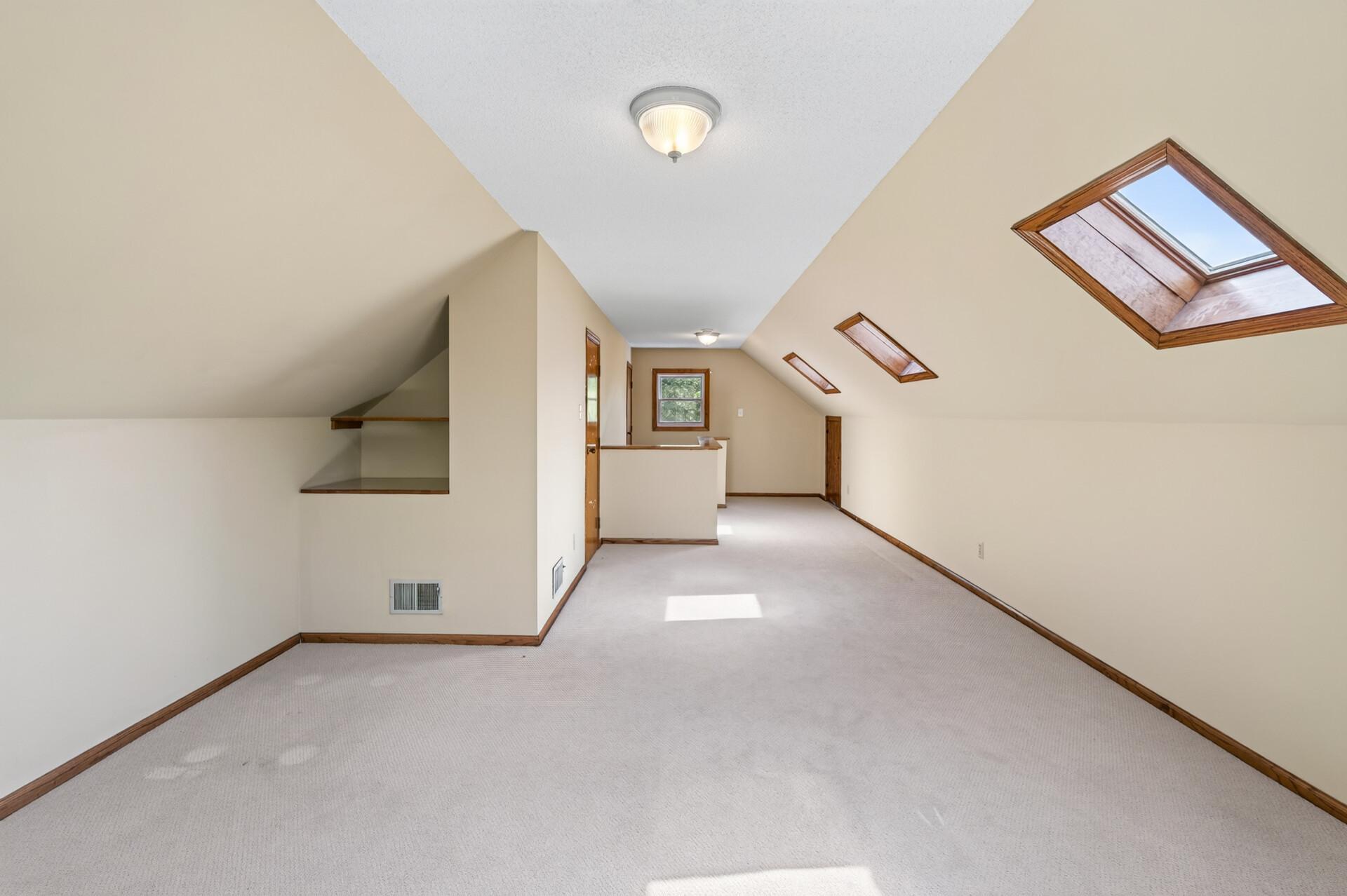 View of Residential at 7146 Military Road, Woodbury MN 55129, Woodbury (36 of 70) - Mike Wilen | Minnesota Team Real Estate