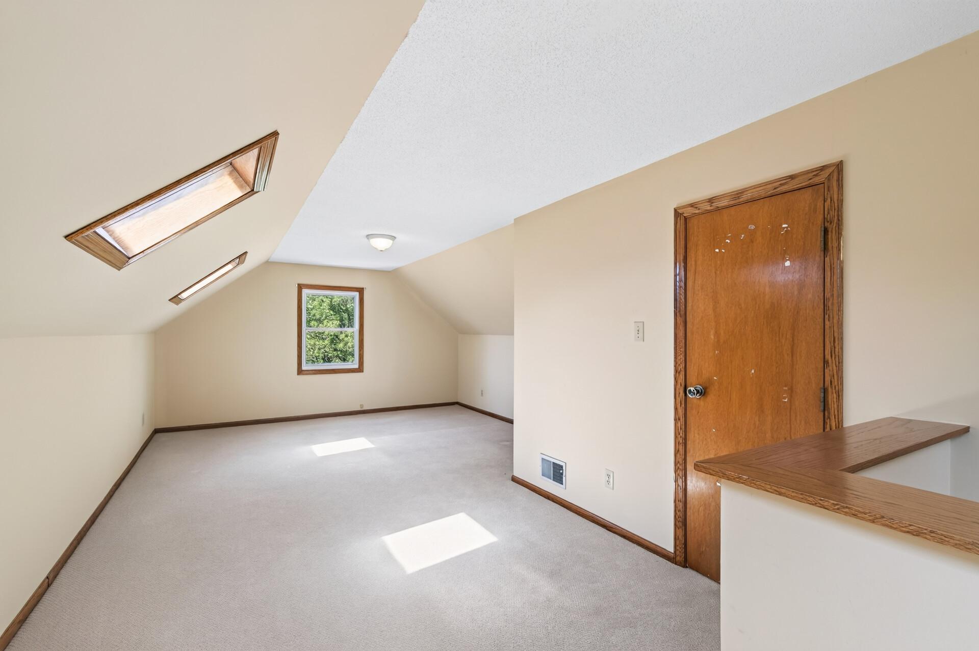 View of Residential at 7146 Military Road, Woodbury MN 55129, Woodbury (35 of 70) - Mike Wilen | Minnesota Team Real Estate