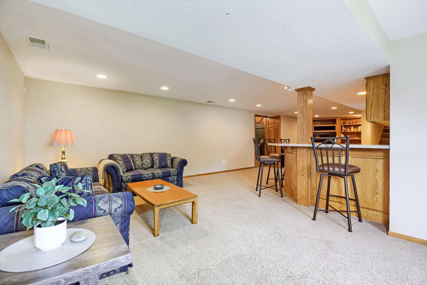 View of Residential at 227 Dawn Avenue, Shoreview MN 55126, Shoreview (20 of 40) - Mike Wilen | Minnesota Team Real Estate