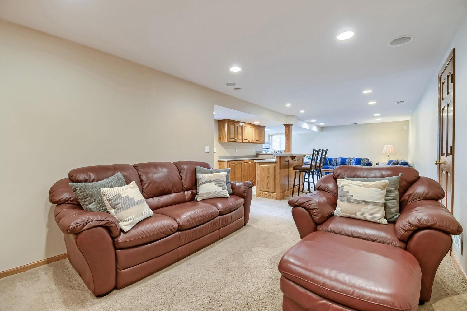 View of Residential at 227 Dawn Avenue, Shoreview MN 55126, Shoreview (19 of 40) - Mike Wilen | Minnesota Team Real Estate