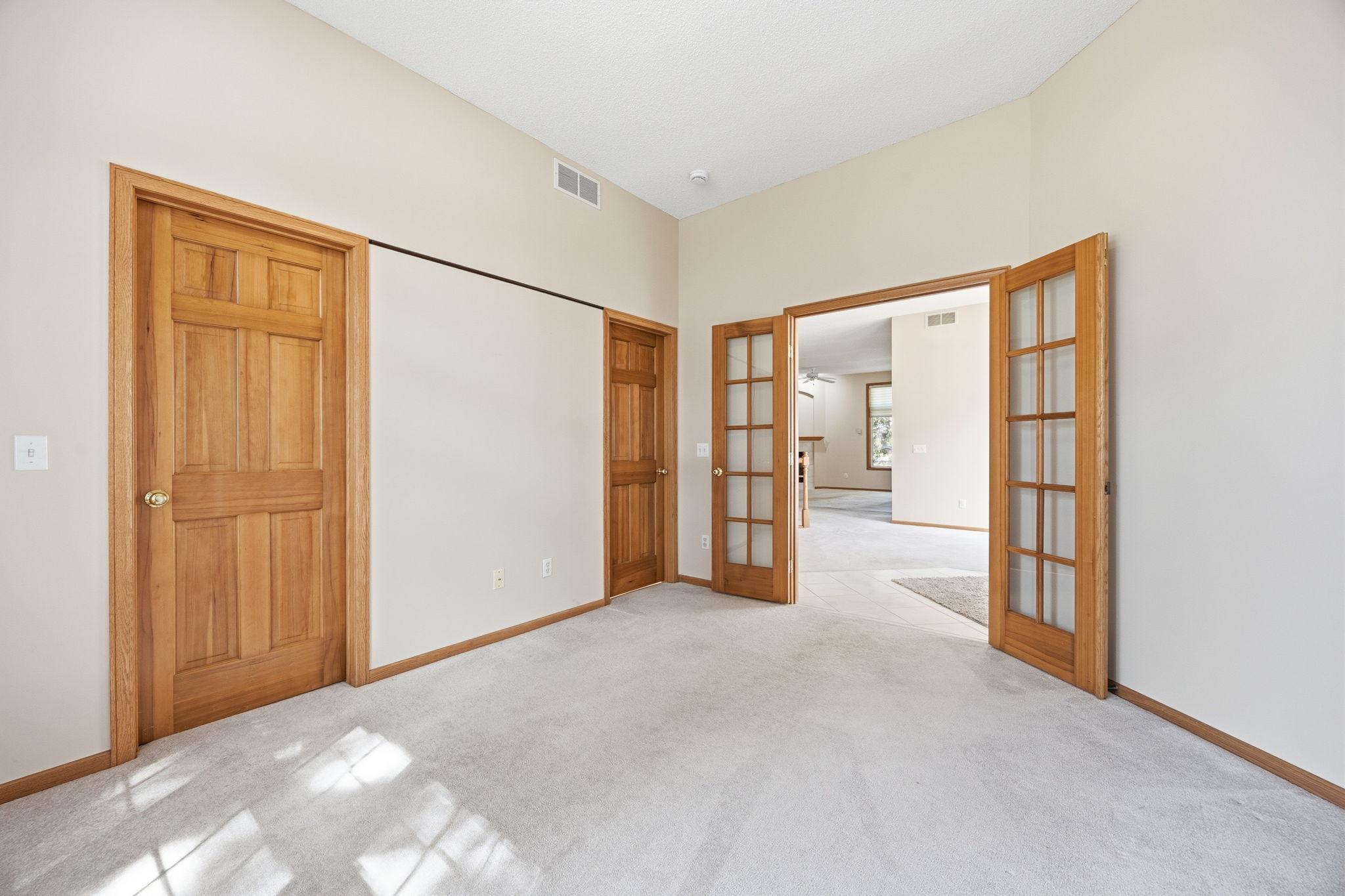 View of Residential at 3771 Burgundy Drive, Eagan MN 55122, Eagan (21 of 33) - Mike Wilen | Minnesota Team Real Estate