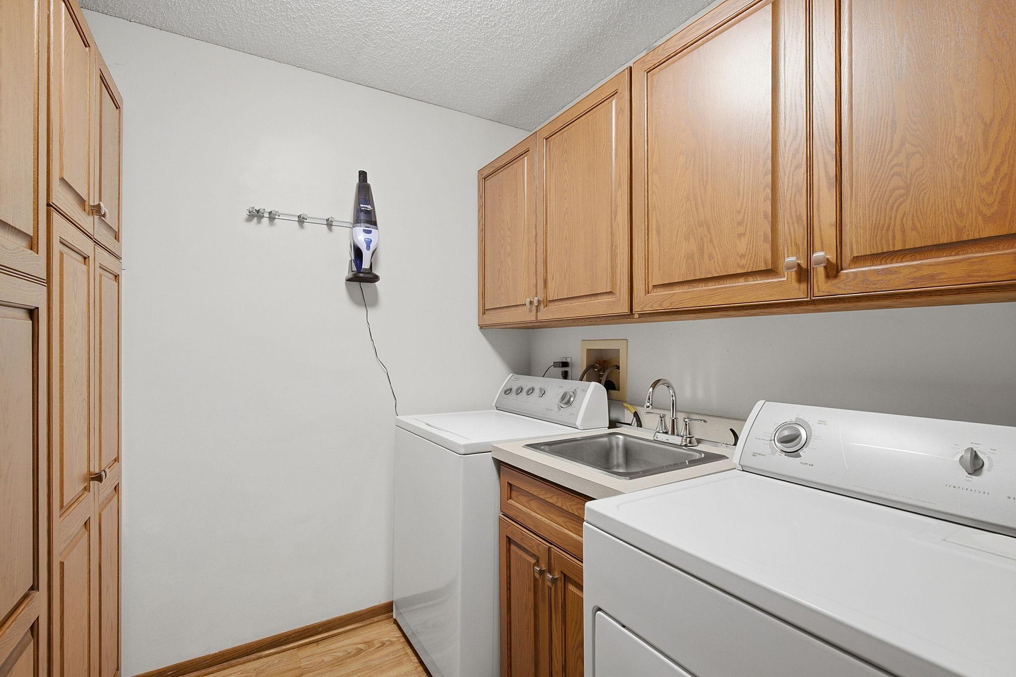View of Residential at 6051 Laurel Avenue #214, Golden Valley MN 55416, Golden Valley (12 of 35) - Mike Wilen | Minnesota Team Real Estate