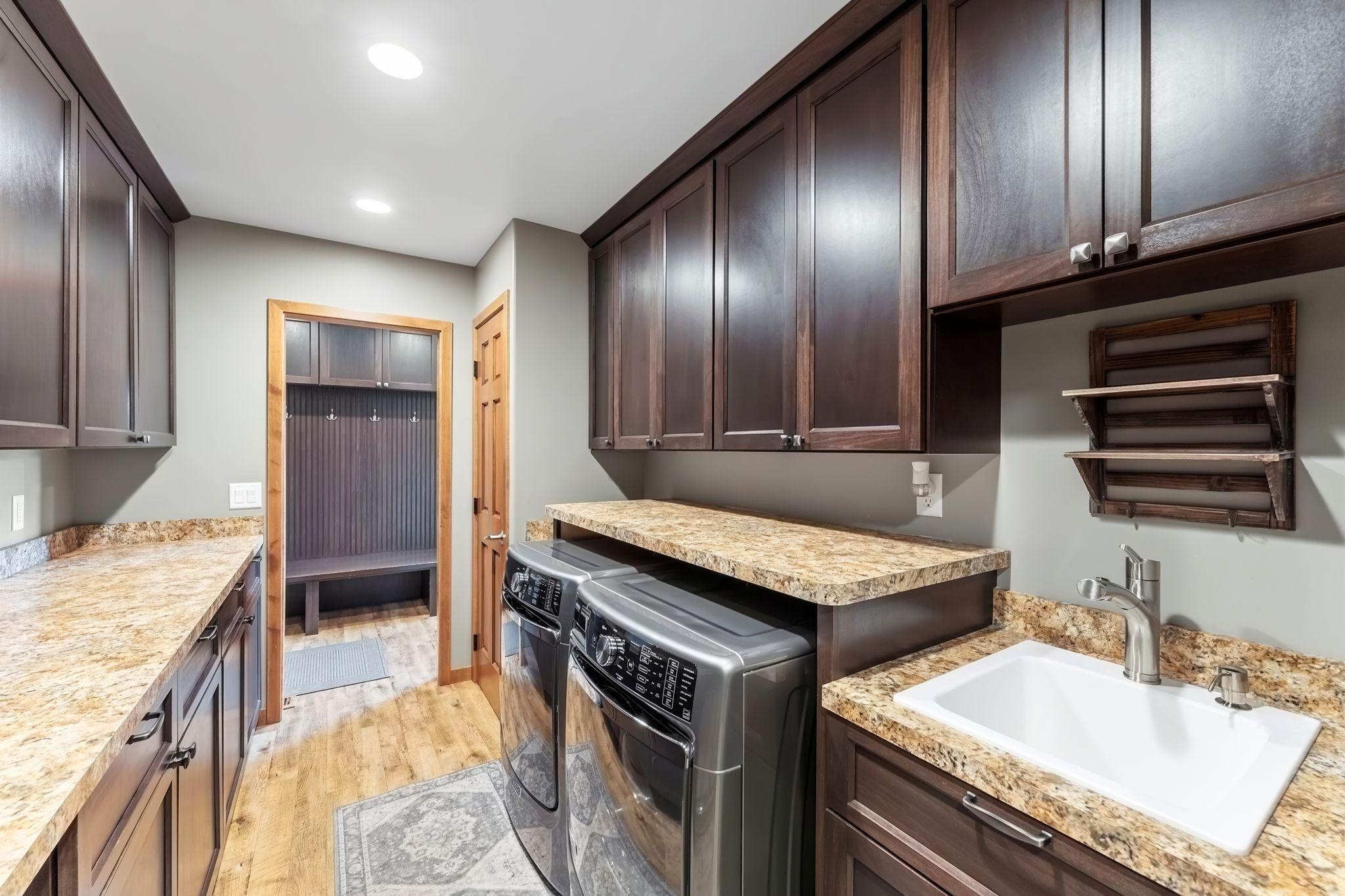 View of Residential at 2400 Jennifer Lane, Shakopee MN 55379, Shakopee (21 of 82) - Mike Wilen | Minnesota Team Real Estate