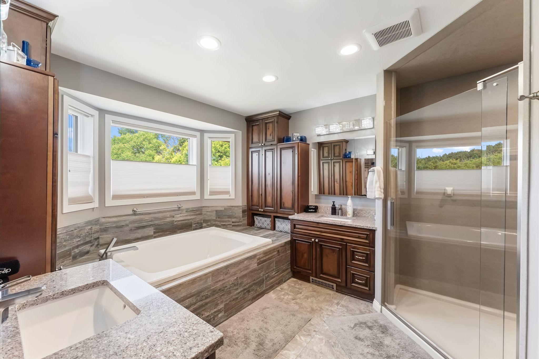View of Residential at 2400 Jennifer Lane, Shakopee MN 55379, Shakopee (28 of 82) - Mike Wilen | Minnesota Team Real Estate