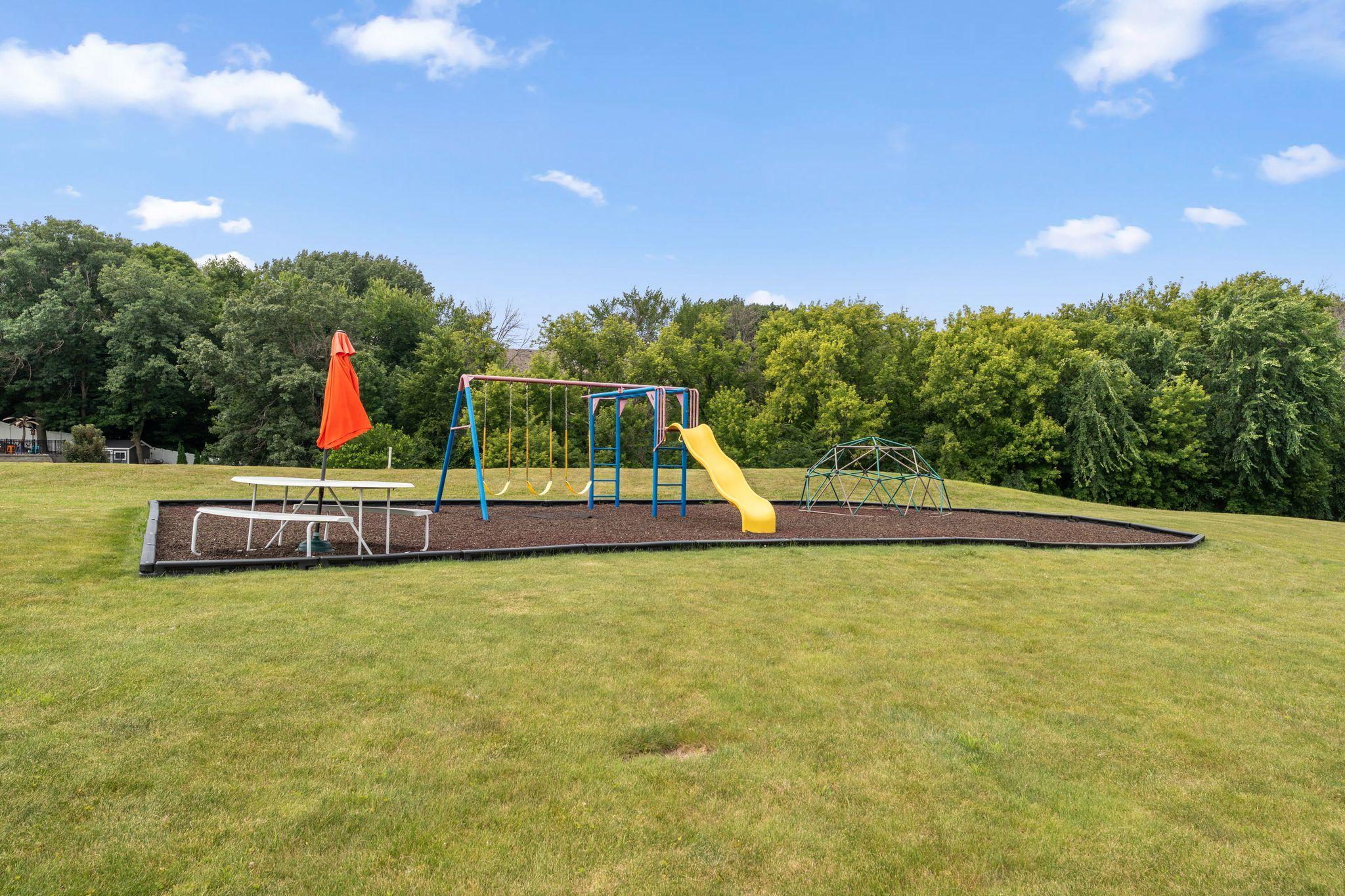 View of Residential at 2400 Jennifer Lane, Shakopee MN 55379, Shakopee (74 of 82) - Mike Wilen | Minnesota Team Real Estate