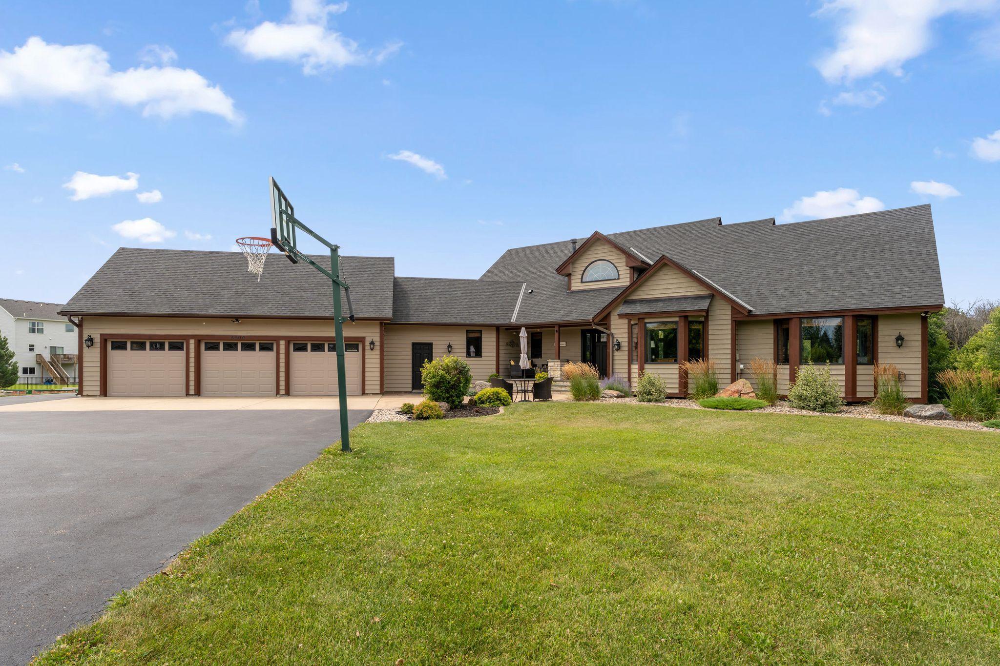 View of Residential at 2400 Jennifer Lane, Shakopee MN 55379, Shakopee (64 of 82) - Mike Wilen | Minnesota Team Real Estate