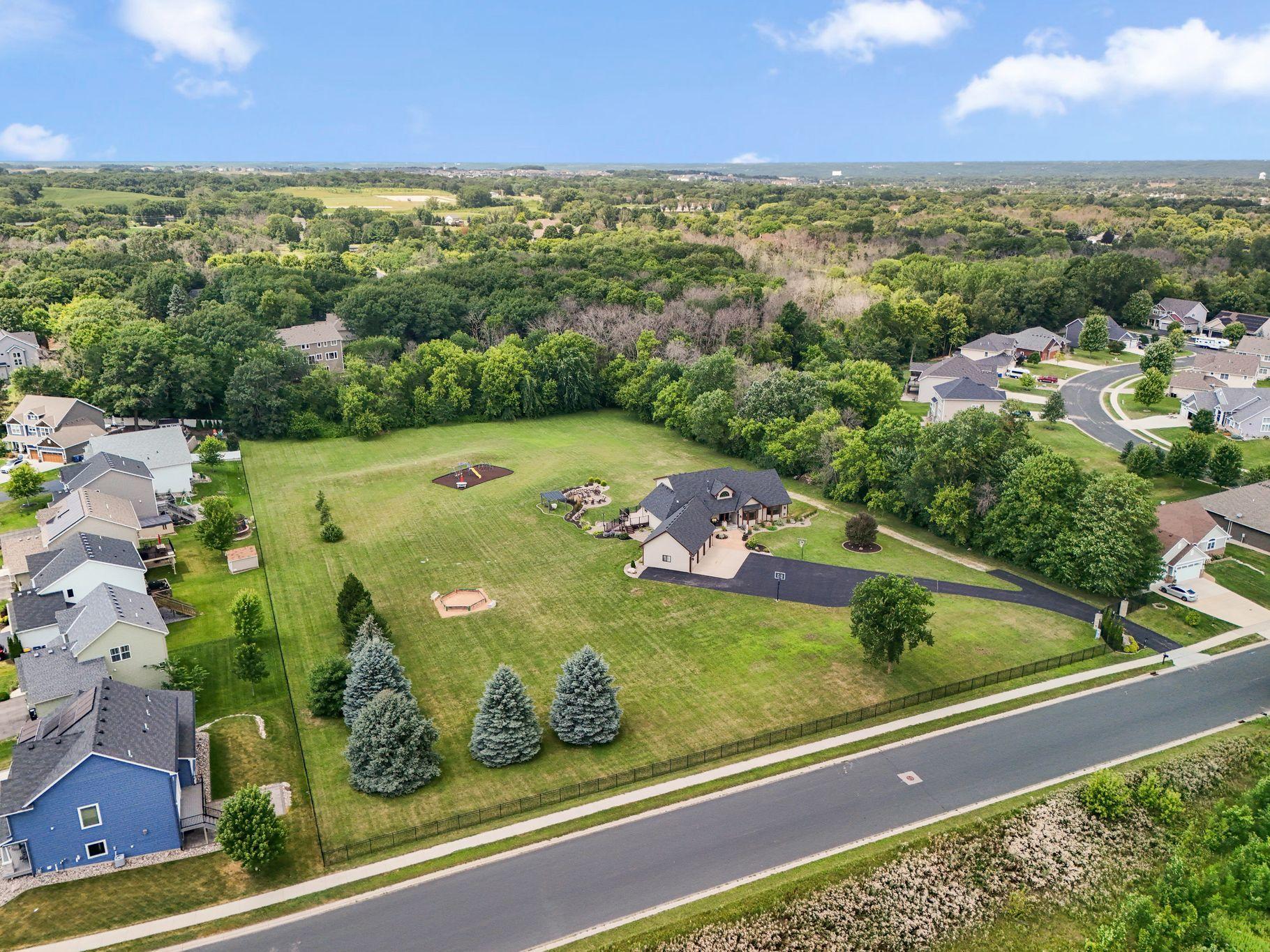 View of Residential at 2400 Jennifer Lane, Shakopee MN 55379, Shakopee (63 of 82) - Mike Wilen | Minnesota Team Real Estate