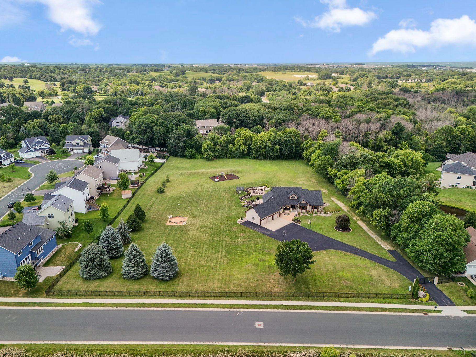 View of Residential at 2400 Jennifer Lane, Shakopee MN 55379, Shakopee (4 of 82) - Mike Wilen | Minnesota Team Real Estate