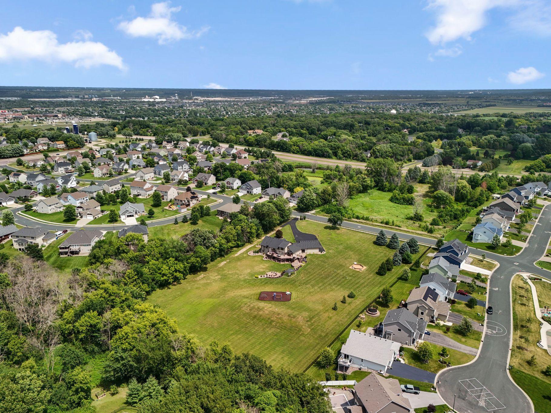 View of Residential at 2400 Jennifer Lane, Shakopee MN 55379, Shakopee (61 of 82) - Mike Wilen | Minnesota Team Real Estate