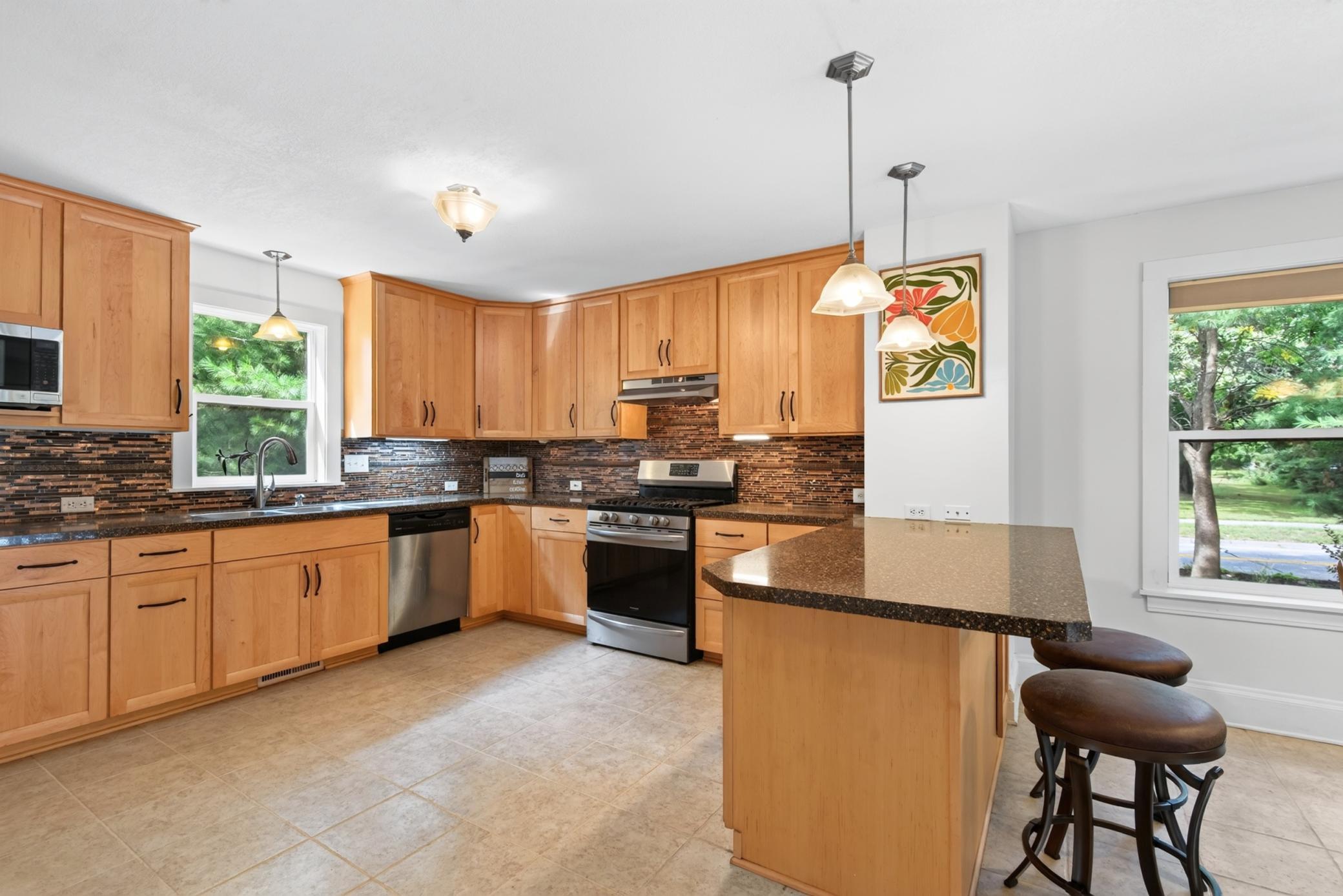 View of Residential at 2577 County Road H, New Brighton MN 55112, New Brighton (3 of 44) - Mike Wilen | Minnesota Team Real Estate