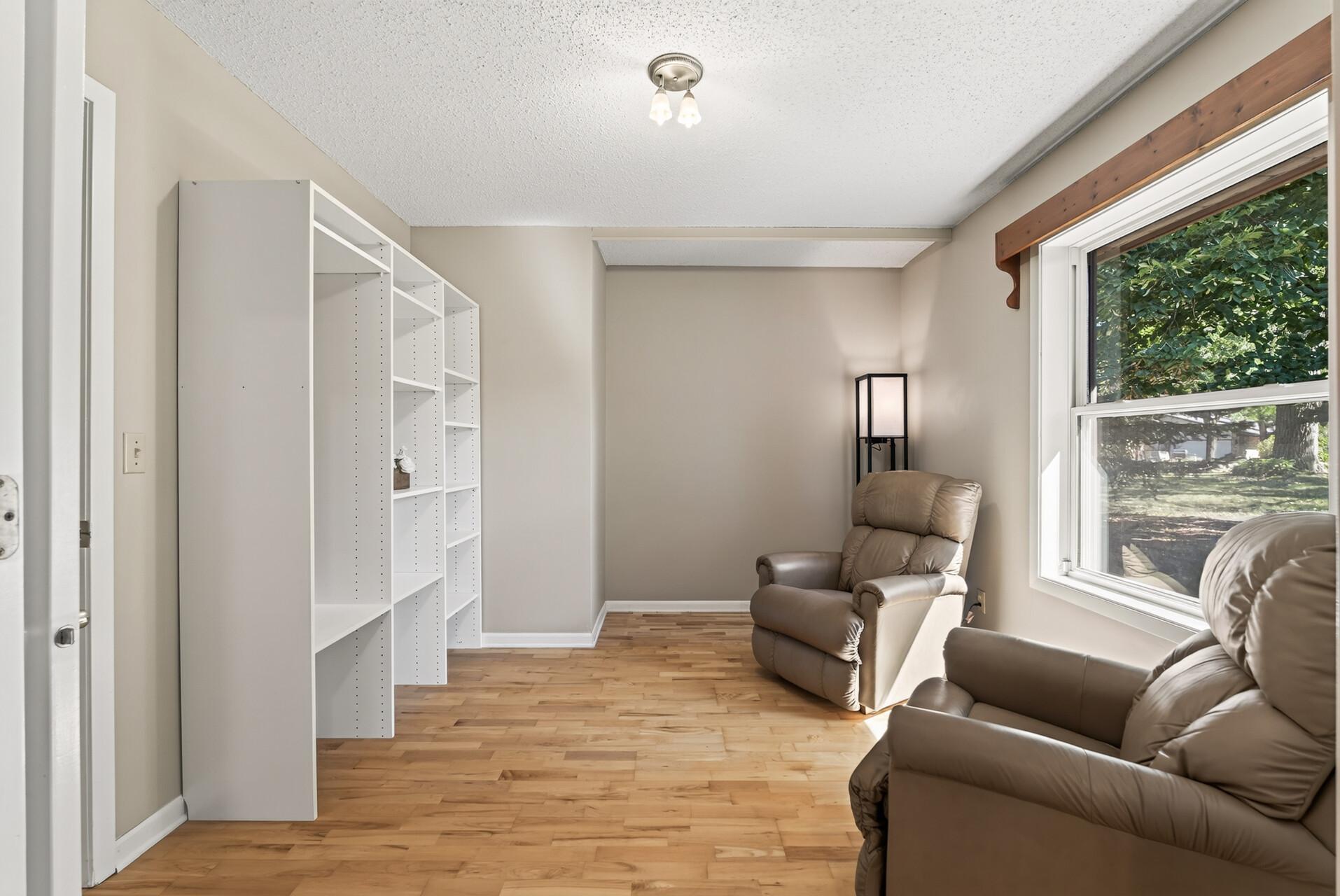 View of Residential at 1190 Black Oaks Lane, Plymouth MN 55447, Plymouth (15 of 26) - Mike Wilen | Minnesota Team Real Estate