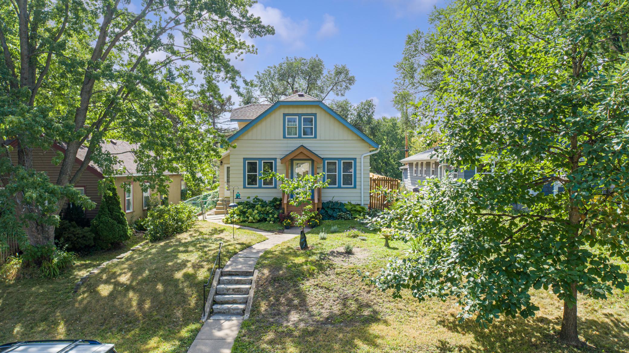 View of Residential at 3807 27th Avenue, Robbinsdale MN 55422, Robbinsdale (46 of 55) - Mike Wilen | Minnesota Team Real Estate