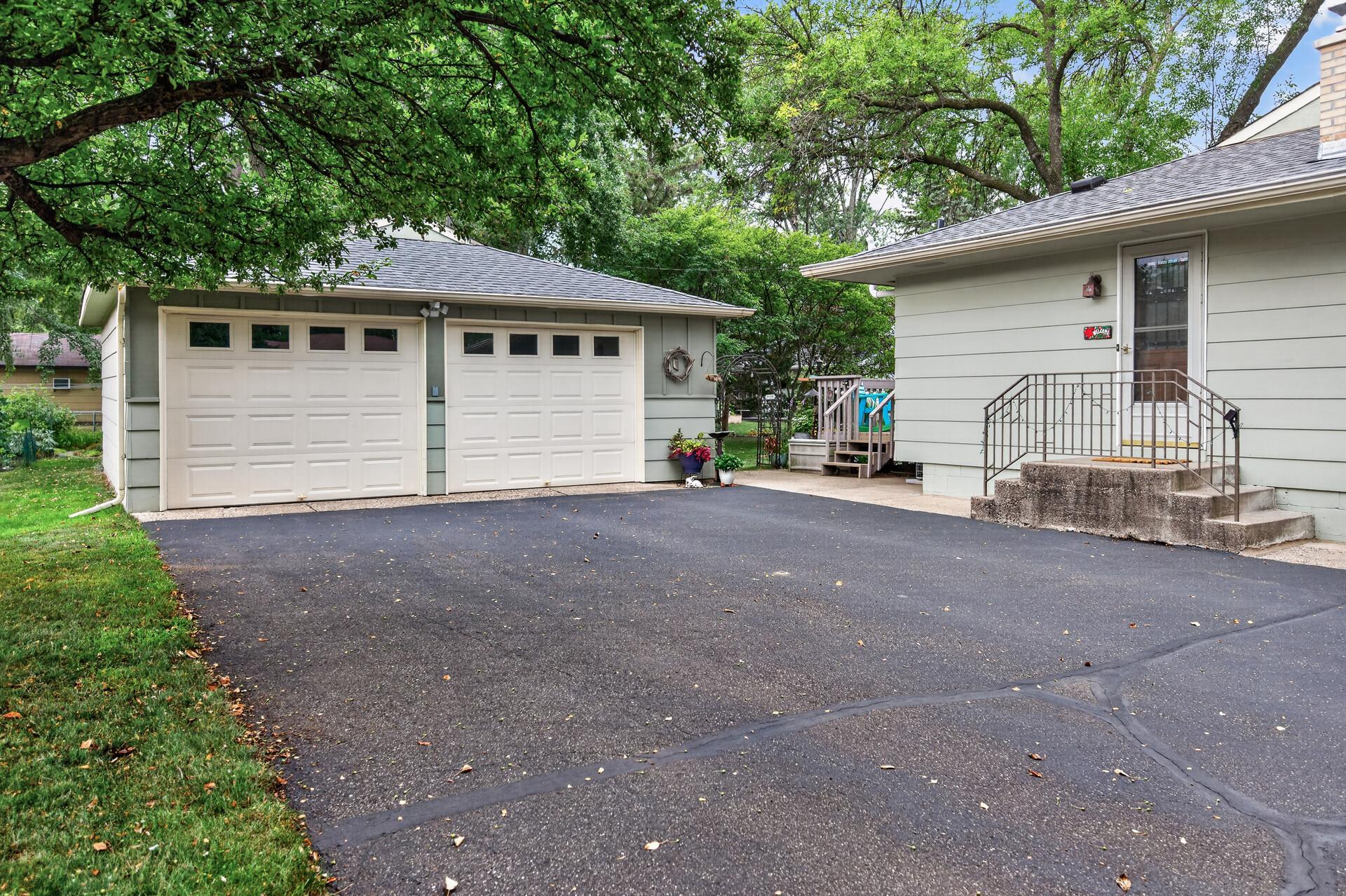 View of Residential at 10243 100th Avenue, Maple Grove MN 55369, Maple Grove (5 of 14) - Mike Wilen | Minnesota Team Real Estate