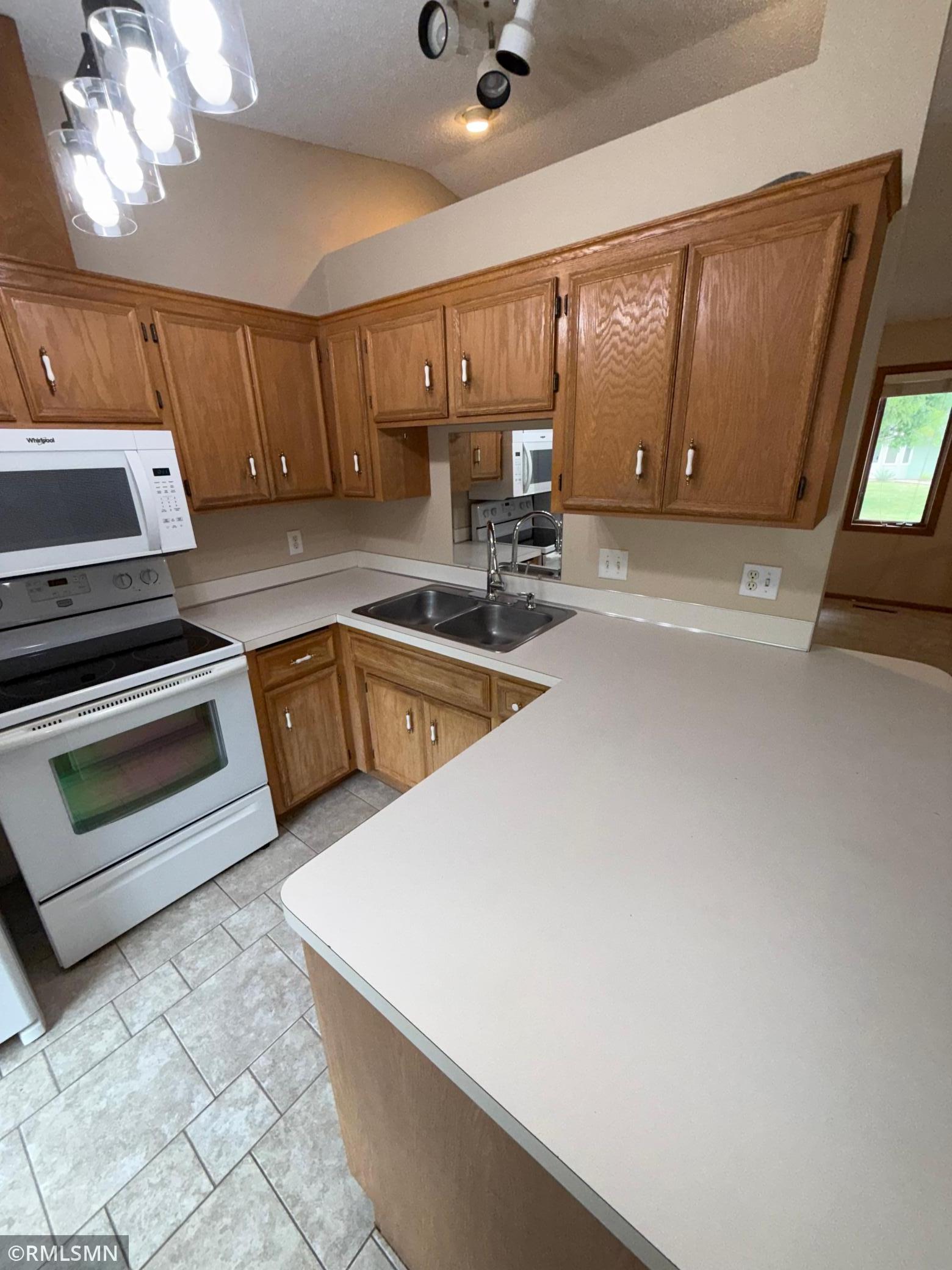 View of Residential at 3888 Gibraltar Trail, Eagan MN 55123, Eagan (11 of 40) - Mike Wilen | Minnesota Team Real Estate