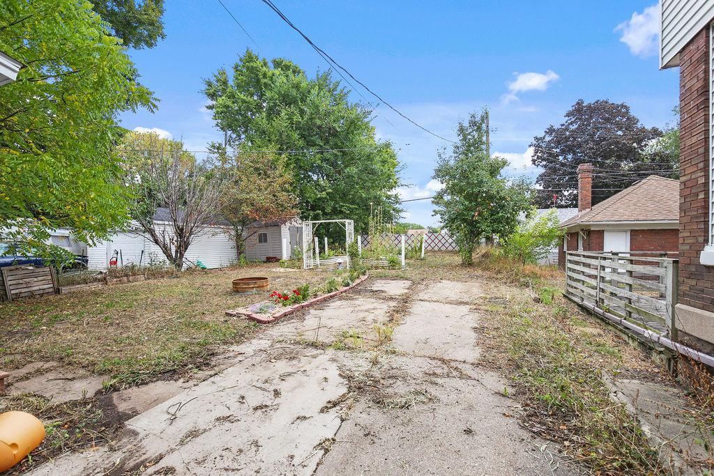 View of Residential at 1024 Western Avenue, Saint Paul MN 55117, Saint Paul (61 of 72) - Mike Wilen | Minnesota Team Real Estate