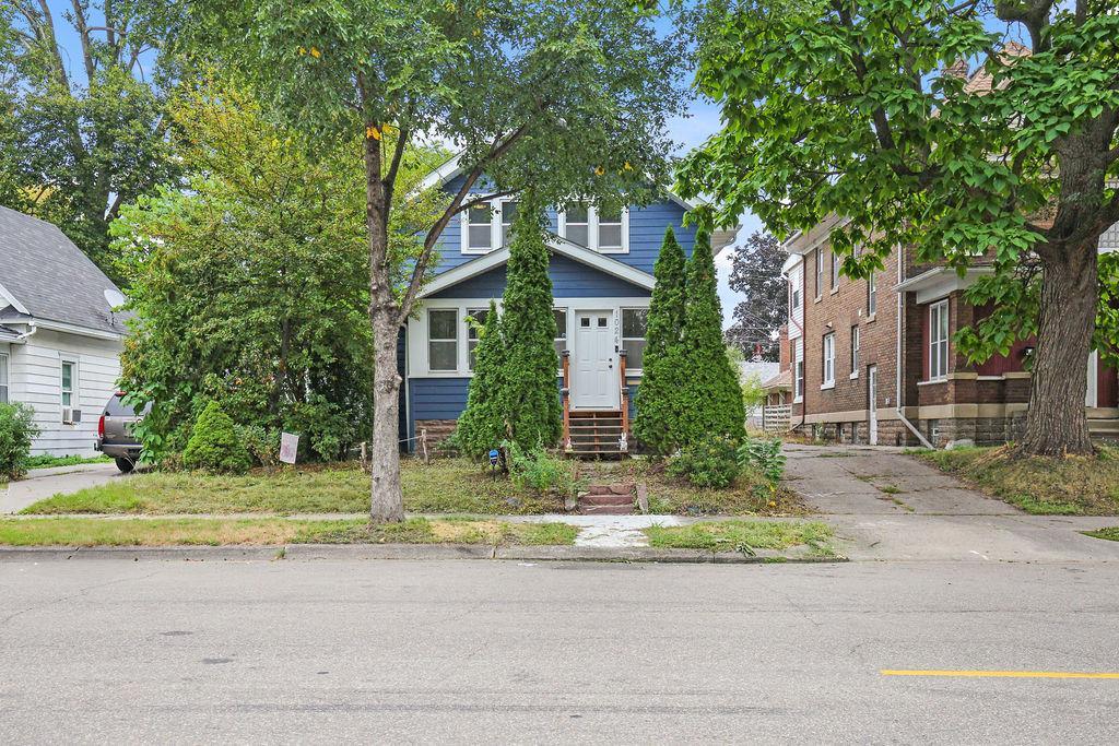 View of Residential at 1024 Western Avenue, Saint Paul MN 55117, Saint Paul (6 of 72) - Mike Wilen | Minnesota Team Real Estate