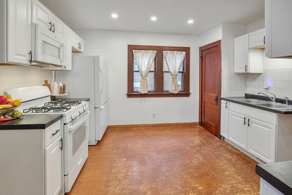 View of Residential at 1024 Western Avenue, Saint Paul MN 55117, Saint Paul (24 of 72) - Mike Wilen | Minnesota Team Real Estate
