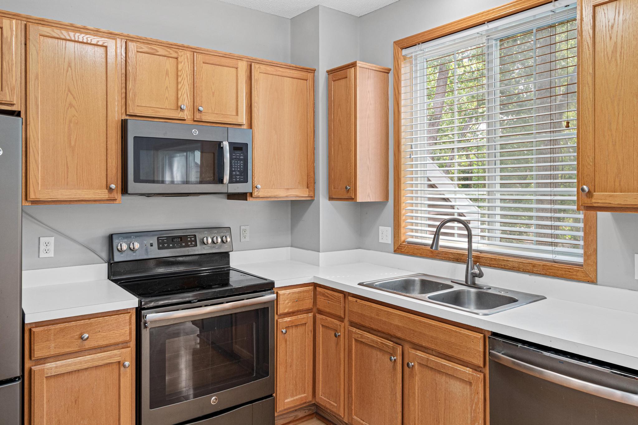 View of Residential at 810 Trenton Lane, Plymouth MN 55441, Plymouth (8 of 27) - Mike Wilen | Minnesota Team Real Estate