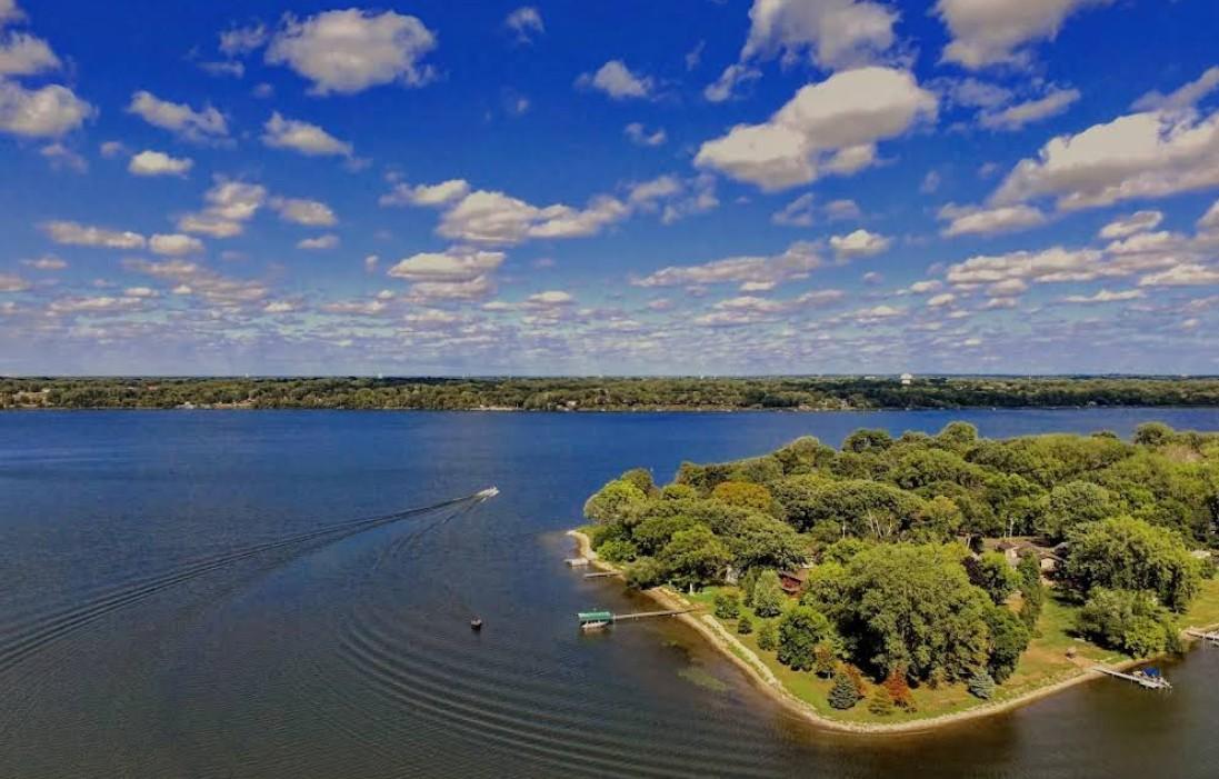 View of Residential at 810 Trenton Lane, Plymouth MN 55441, Plymouth (26 of 27) - Mike Wilen | Minnesota Team Real Estate